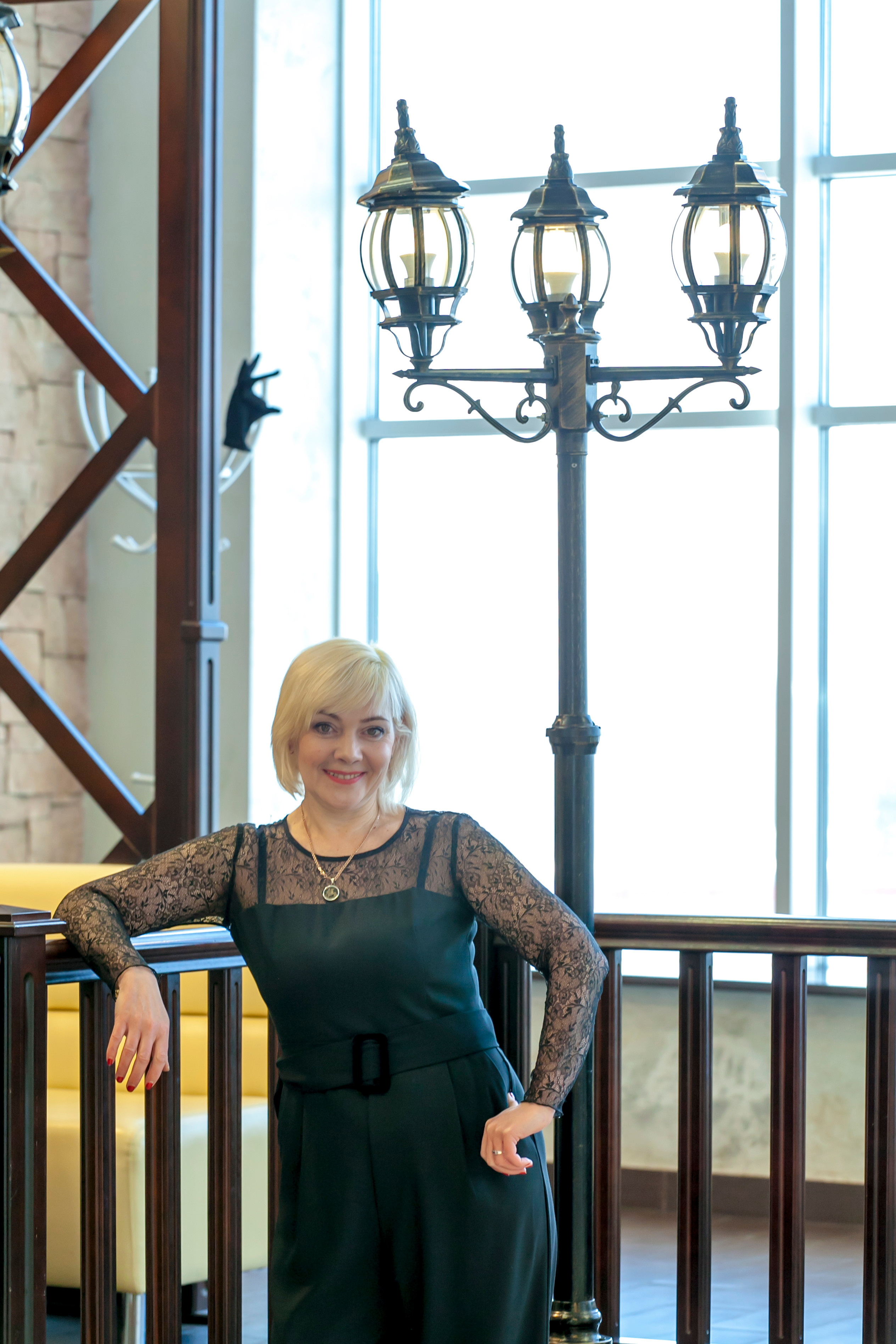 Ведущая Жанна Забойная. Ведущий, Тамада, DJ, фото в Перми. Хорошее настроение