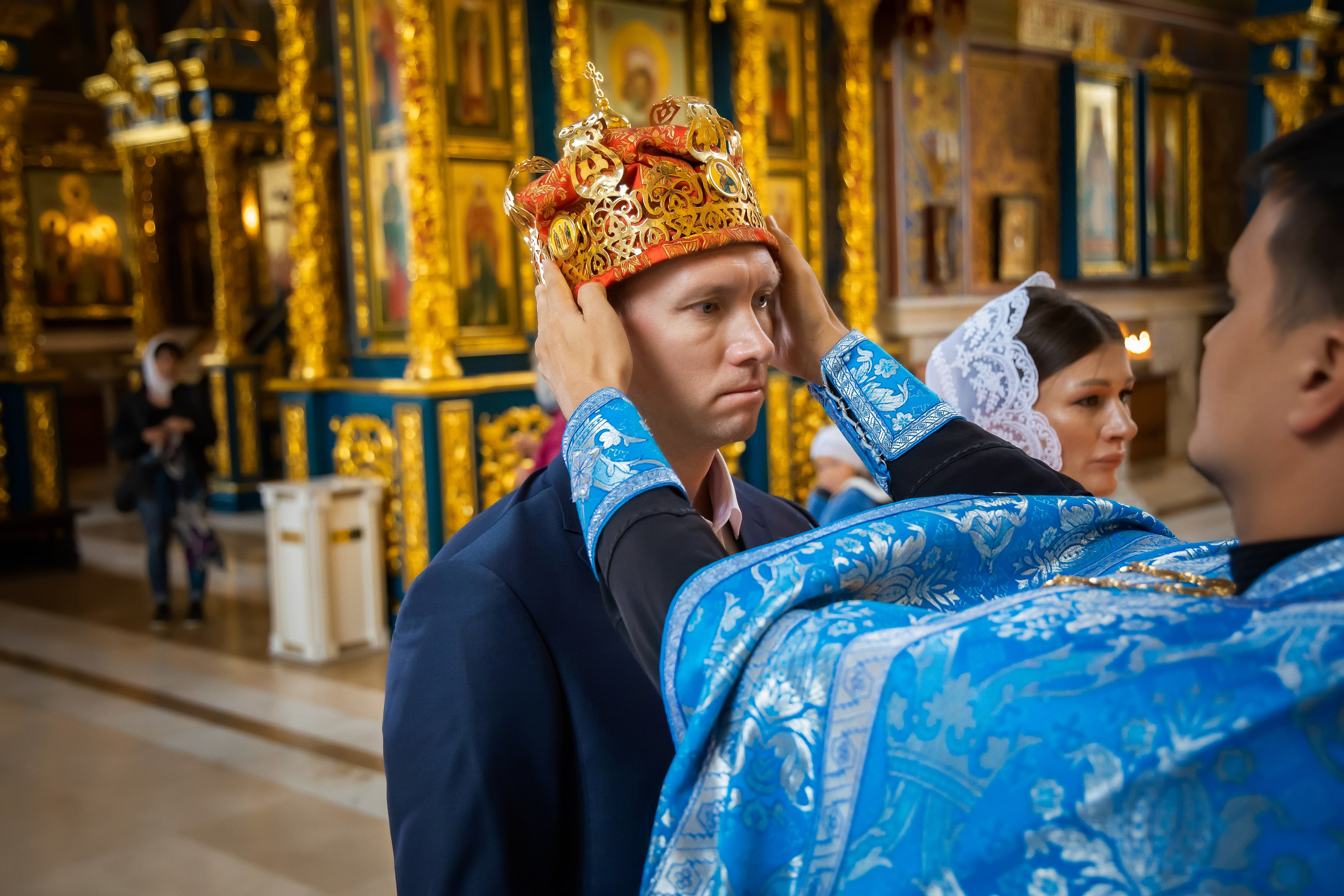 В Храме. Семейный и Свадебный фотограф в Астане Александр Астапов