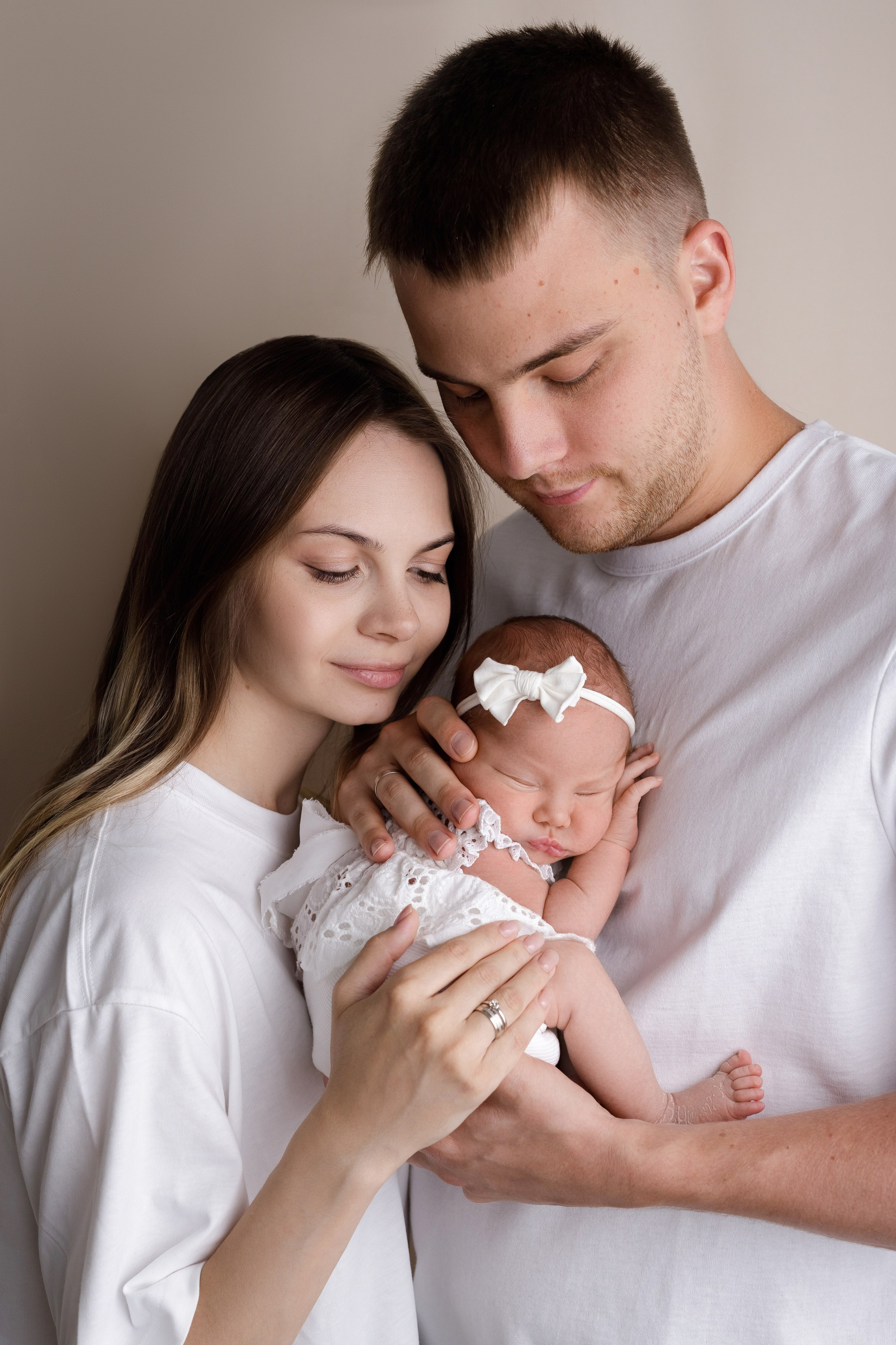 Семейные кадры newborn. Фотограф новорожденных в Ярославле Ольга Зимина