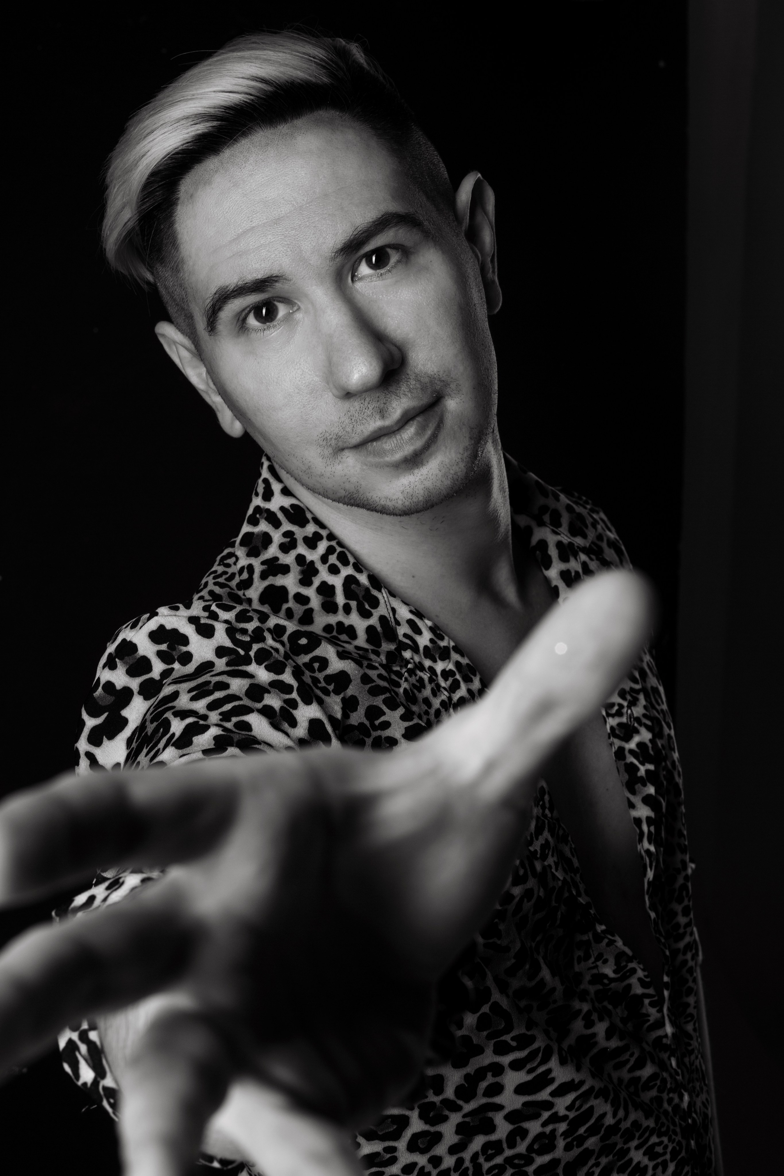 ИЛЬЯ. Главная