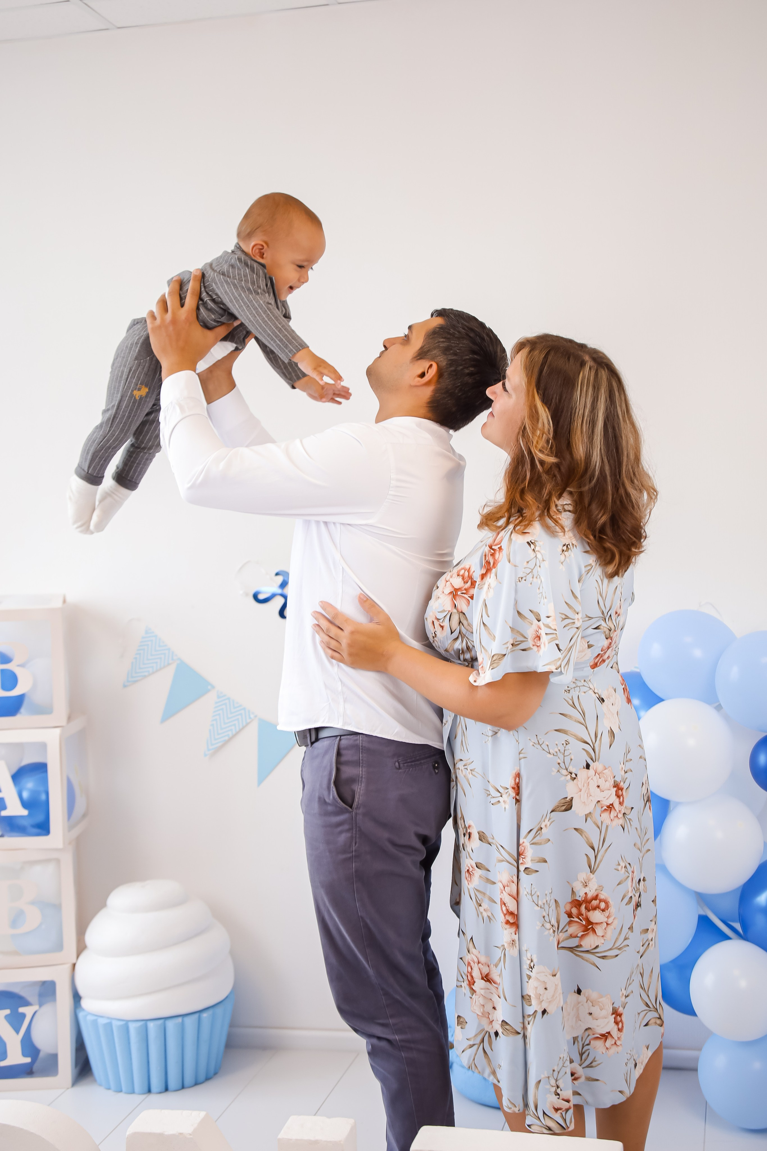 1й Годик Льва. Детский и Семейный фотограф в Санкт-Петербурге. Детская Фотостудия «FAMILY STORY»