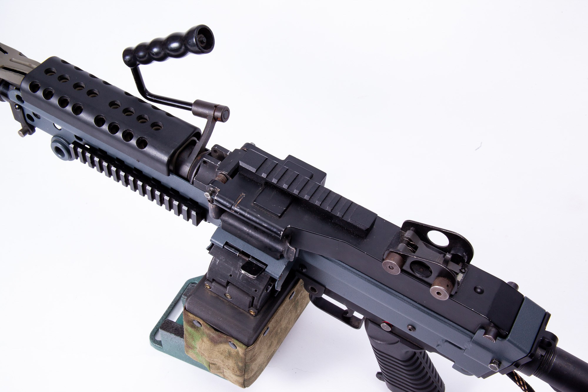 Страйкбольный пулемет М249 на ВВД (HPA). Страйкбольная мастерская Бигич Воркшоп