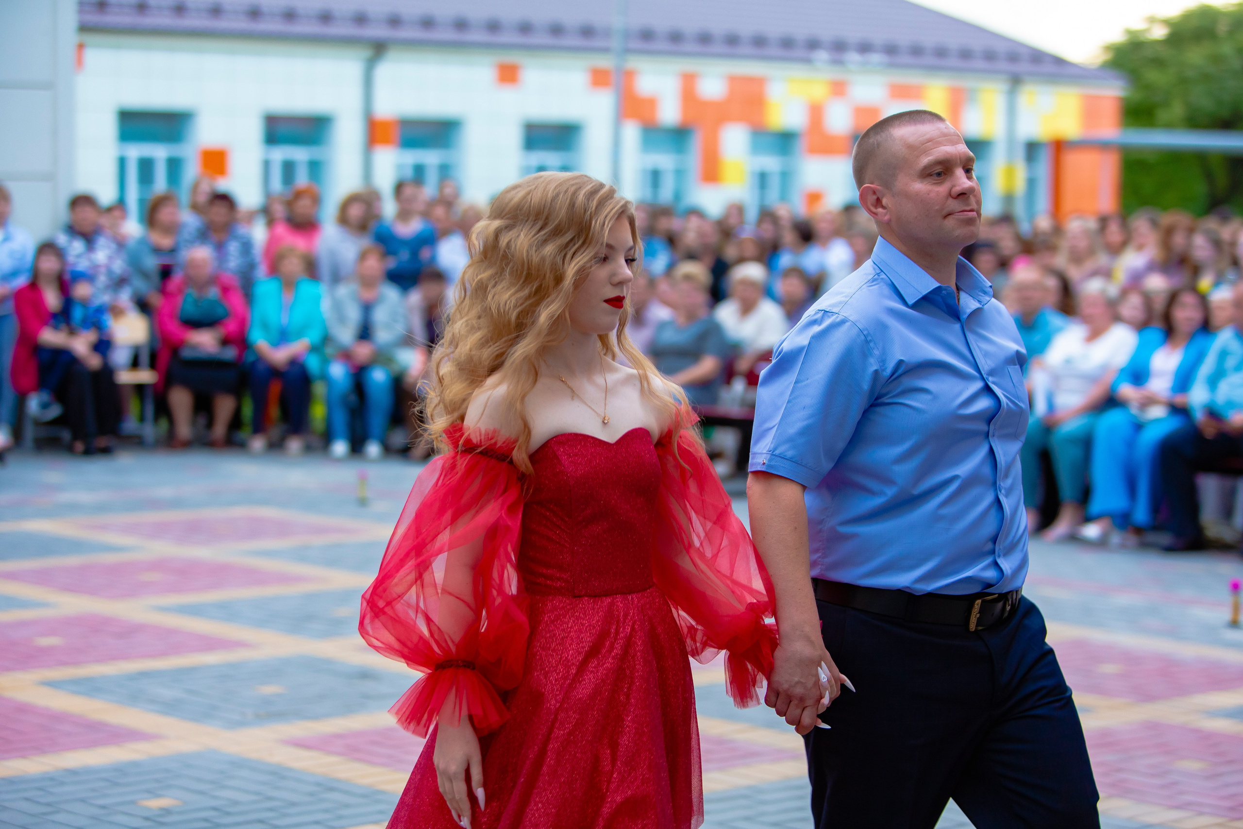 Выпускной вечер. Профессиональная съёмка и монтаж фото&видео в Курске и области