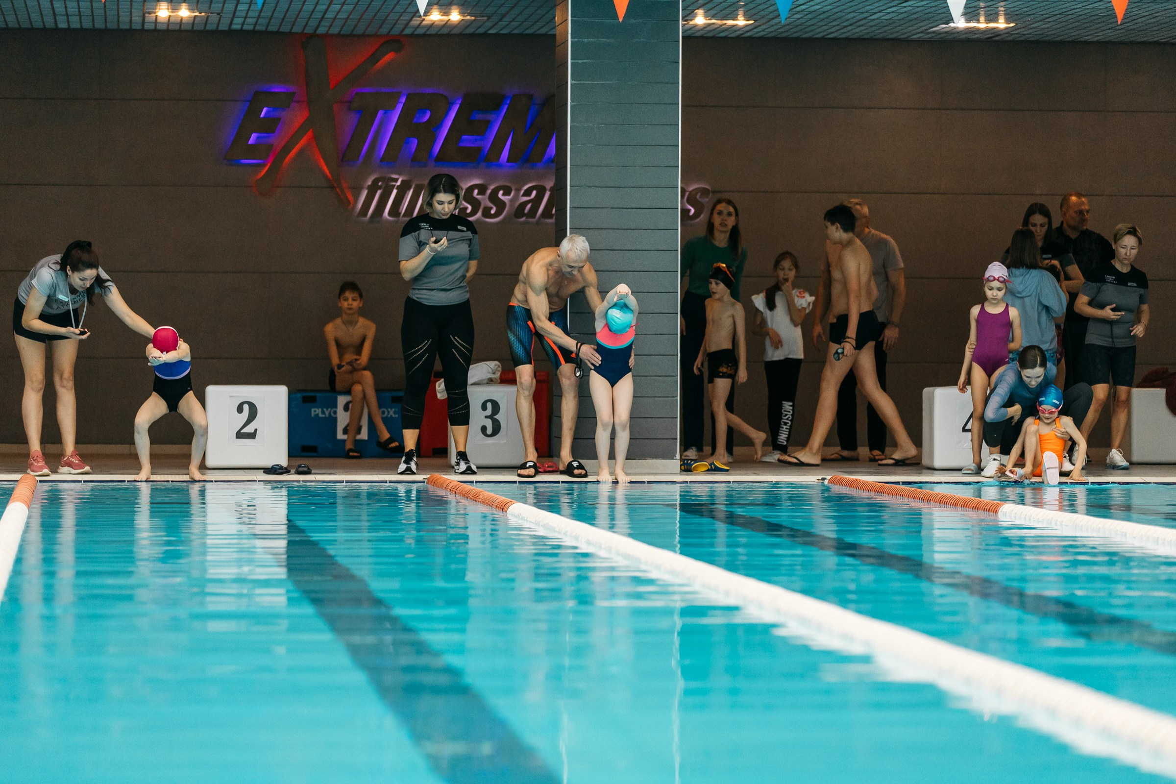 Соревнования по плаванию (зима)