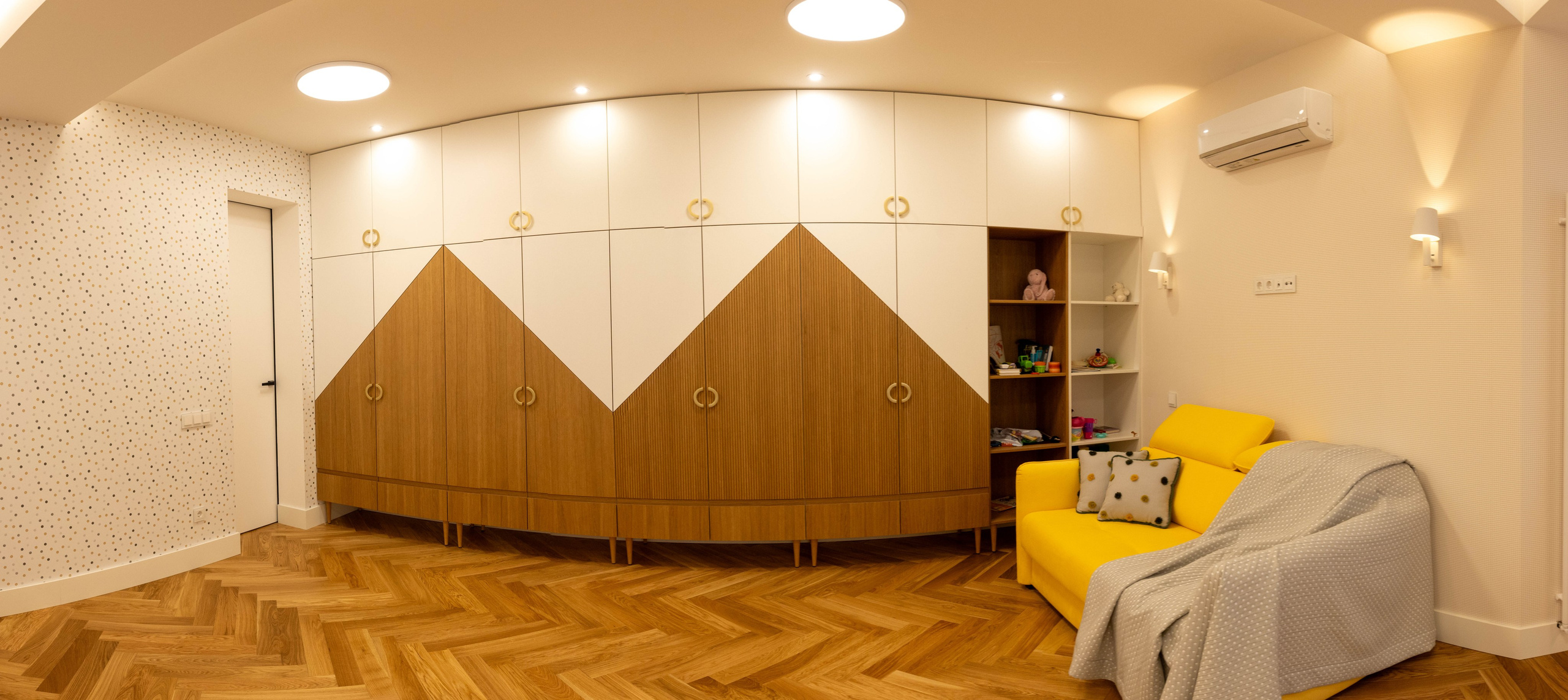 Flat. Fotograf Dmitrii Donets