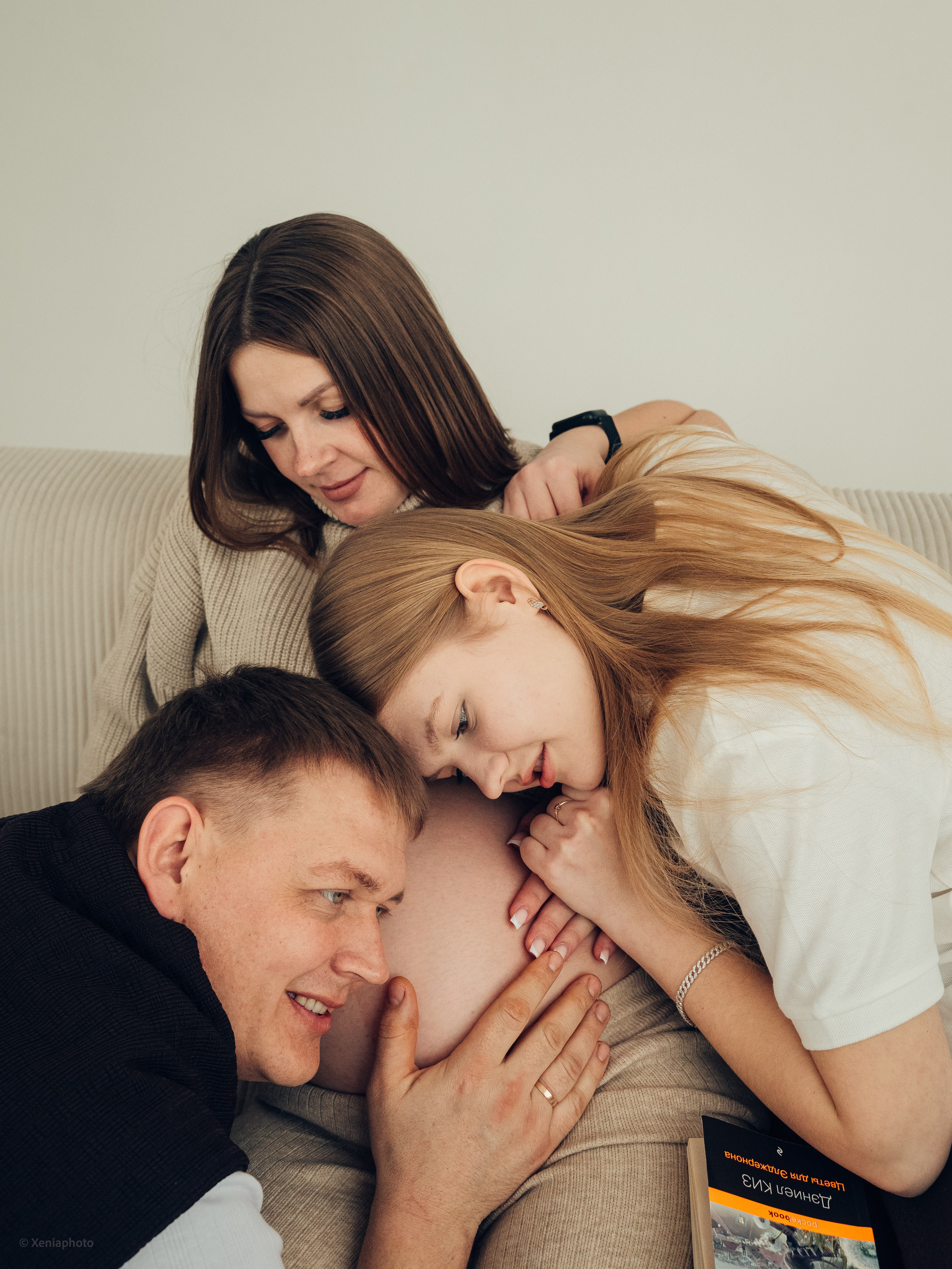 Студийная Семейная фотосессия. Семейный фотограф в Краснодаре и Курганинске