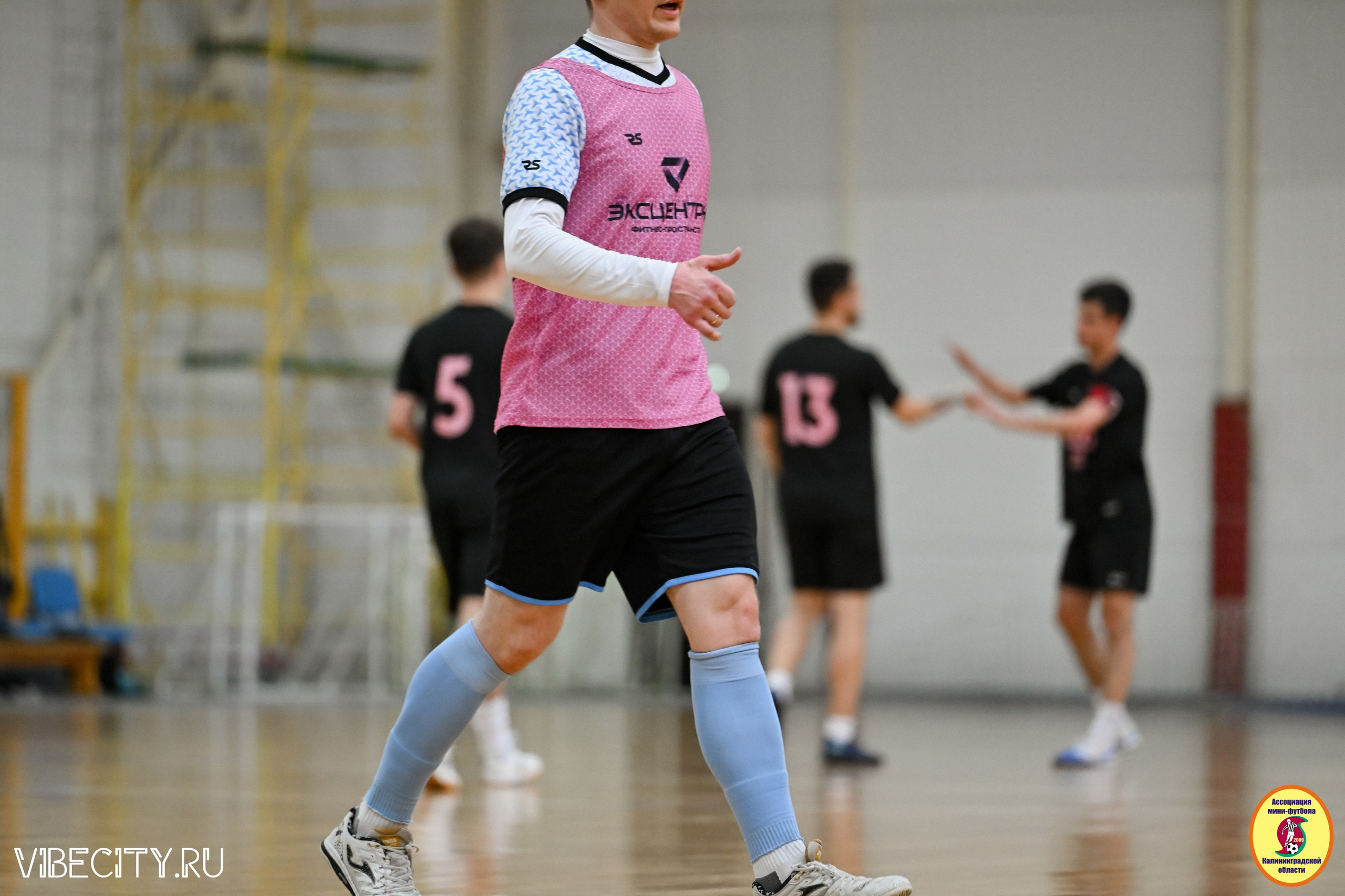 8 тур Корпоративной Бизнес-Лиги по футзалу. VIBECITY.RU Вайб Сити Ру Фоторепортажи Фотоотчеты Калининград