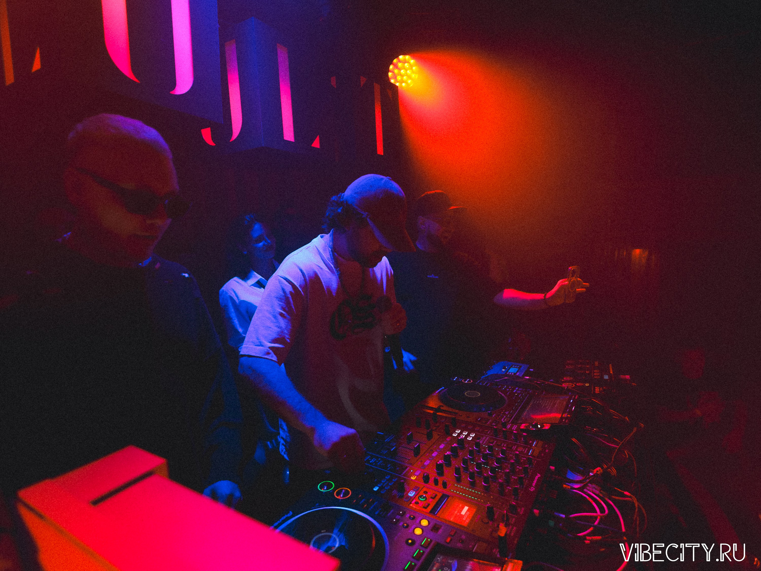 CULT. VIBECITY.RU Вайб Сити Ру Фоторепортажи Фотоотчеты Калининград