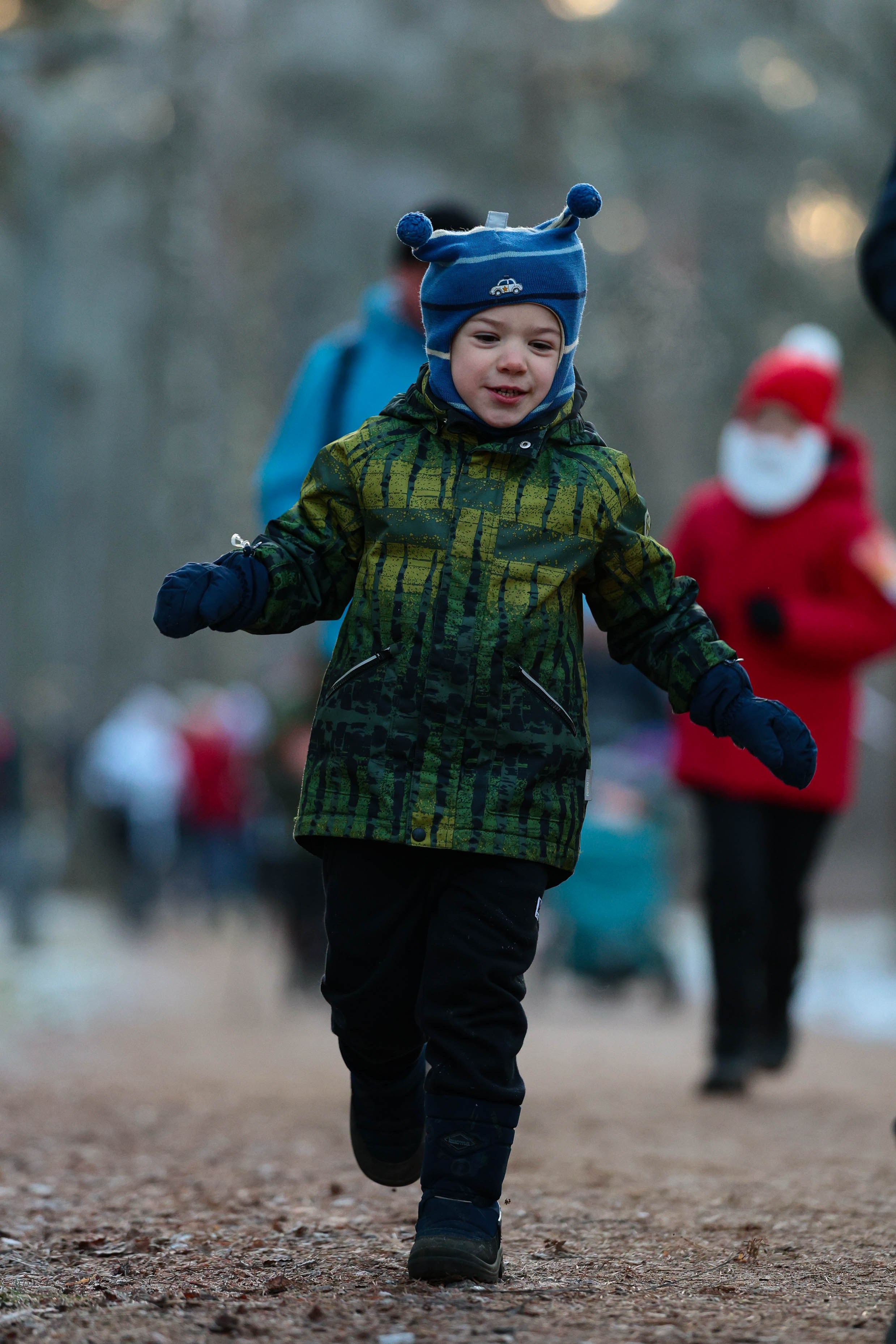 Новогодний марафон «Sosnovka Horse» 2025. Спортивный фотограф в Санкт-Петербурге Илья Vacool