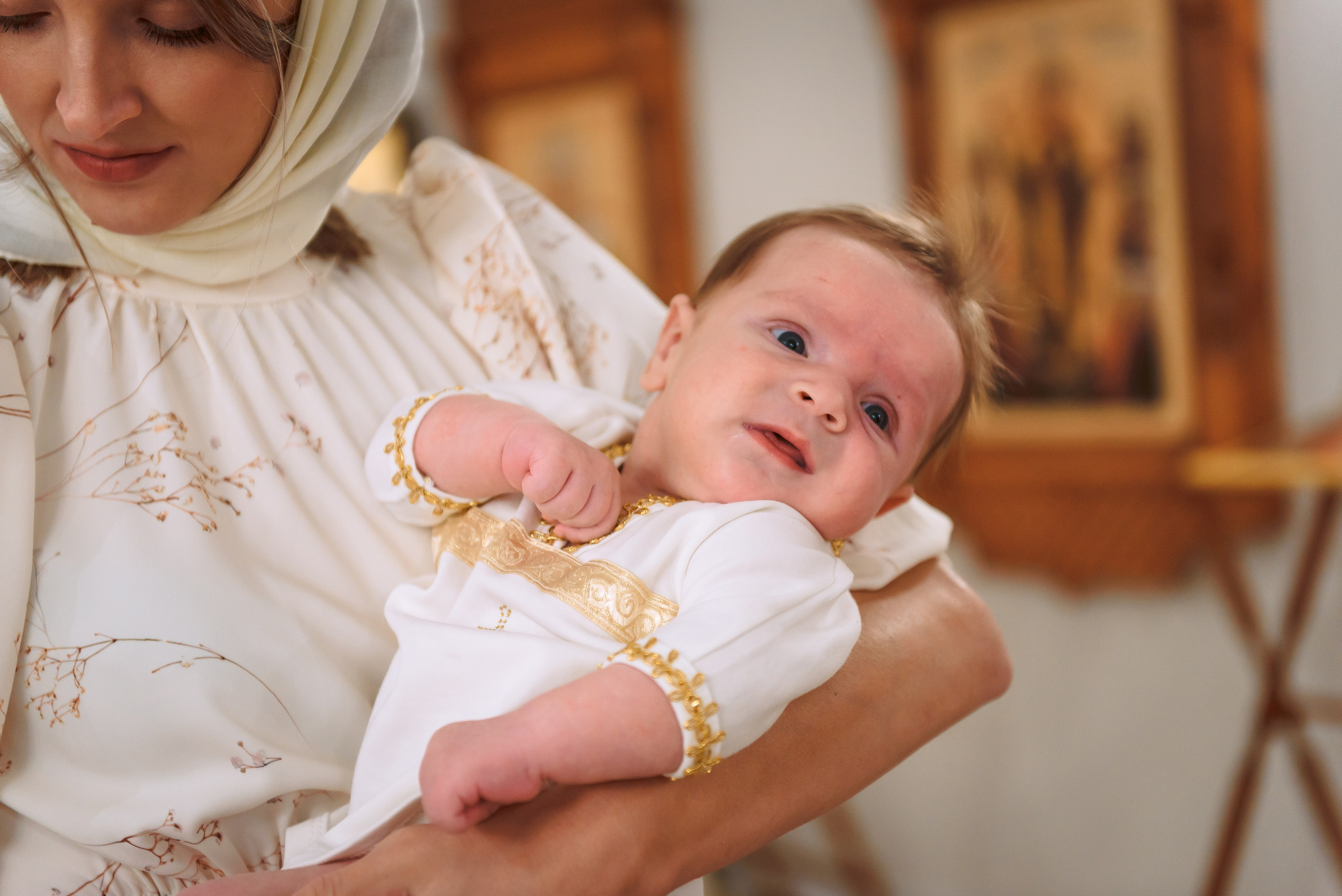 Крещение в Храме иконы Божией Матери Неупиваемая Чаша. Свадебный и семейный фотограф в Москве Юлия Винник