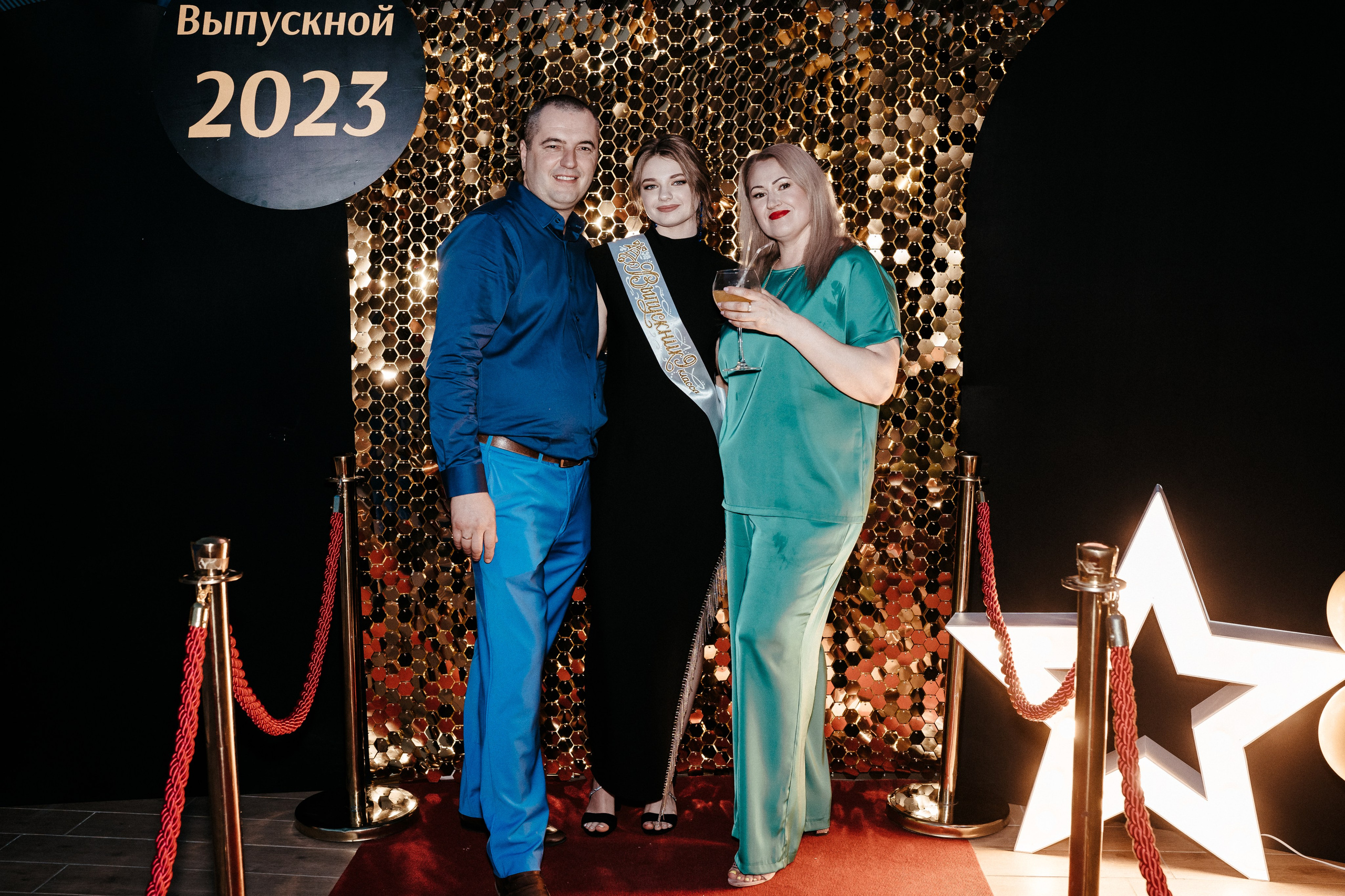 Выпускной «Ribiza». Свадебный фотограф в Симферополе