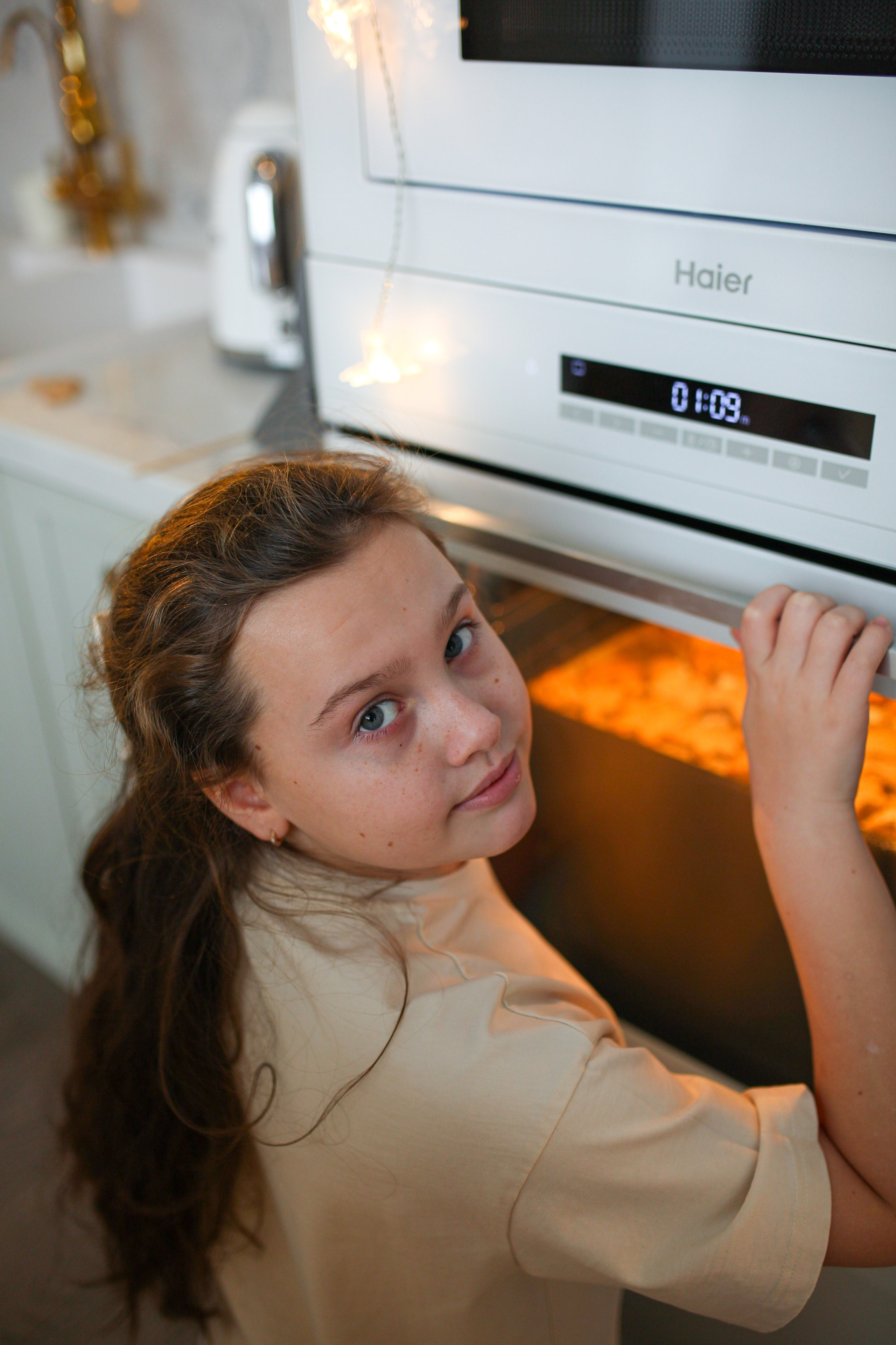 Вика, Леша, Василиса и Миша