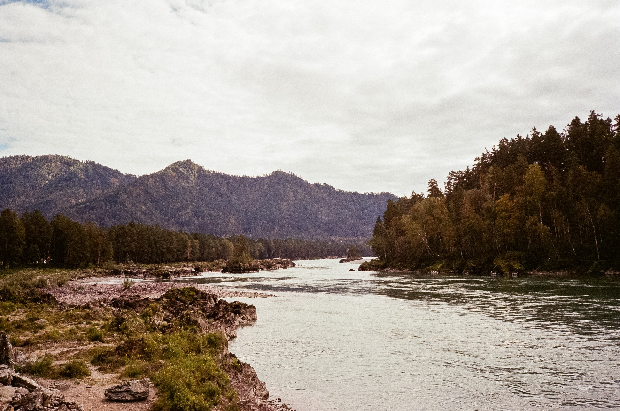 Голубая Катунь и осенний Патмос. Фотограф-документалист Мария Осокина