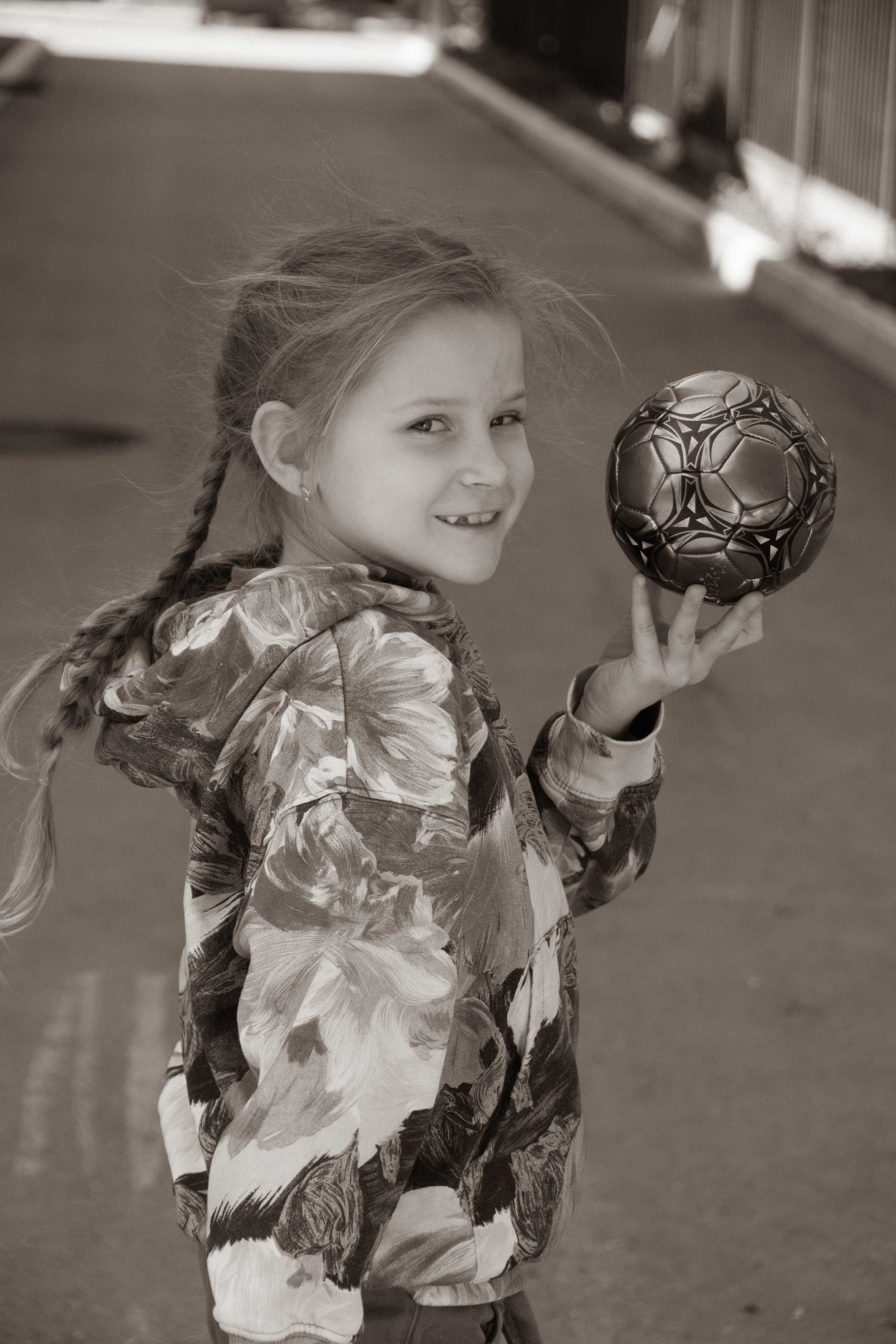 2023 г. Портреты выпускников. Репортажный и детский фотограф в Новосибирске