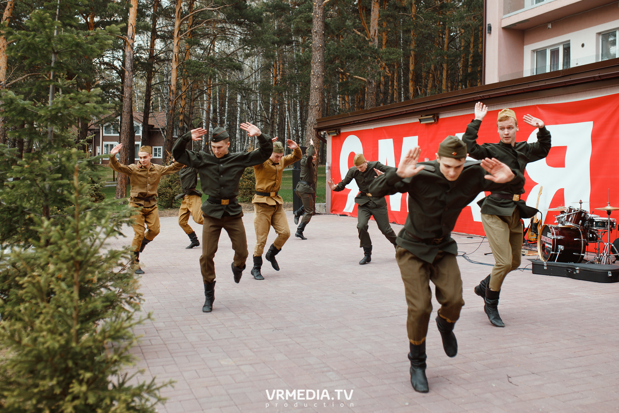 «День Победы» в эко-отеле «Лукоморье»