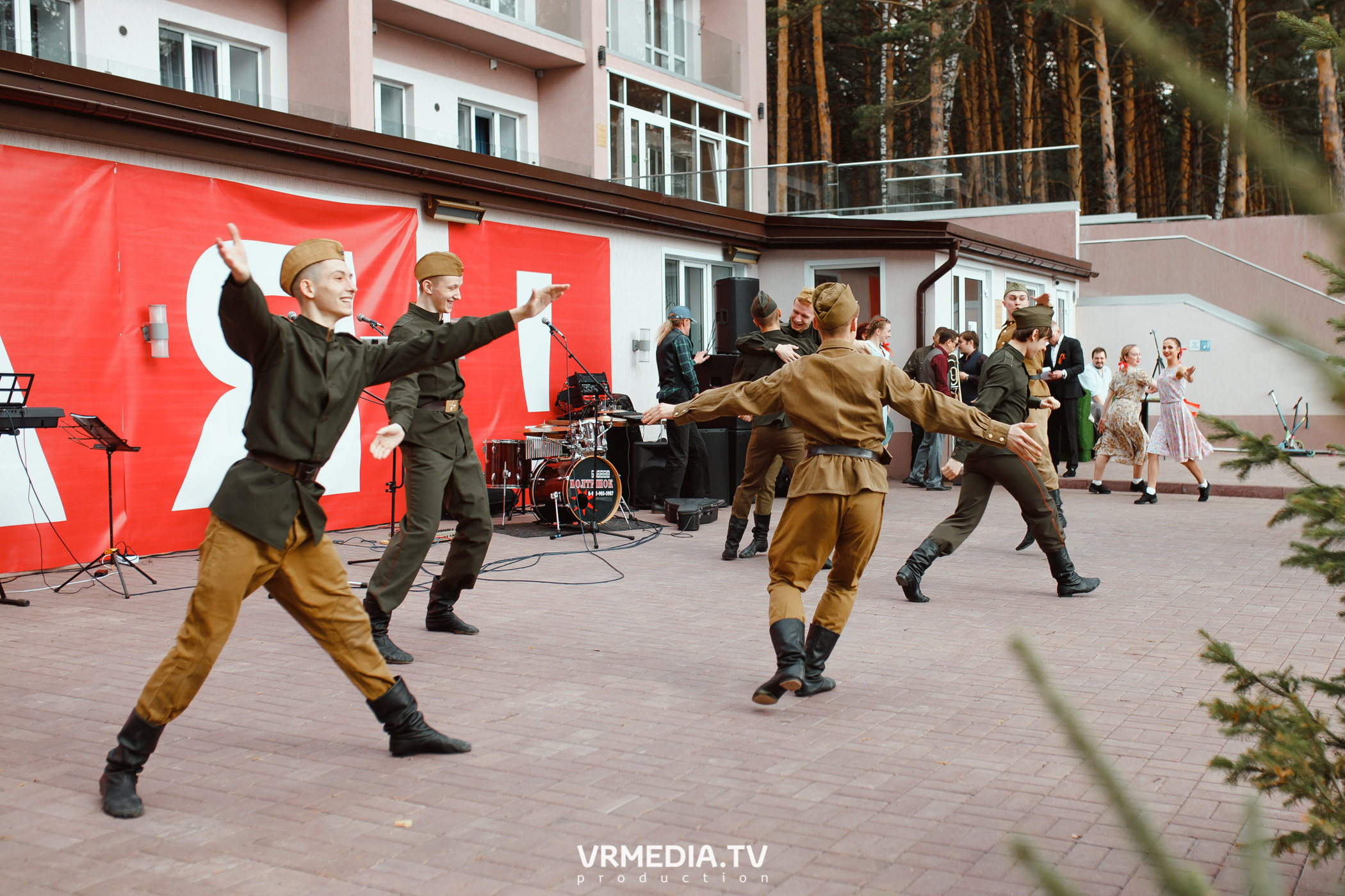 «День Победы» в эко-отеле «Лукоморье»