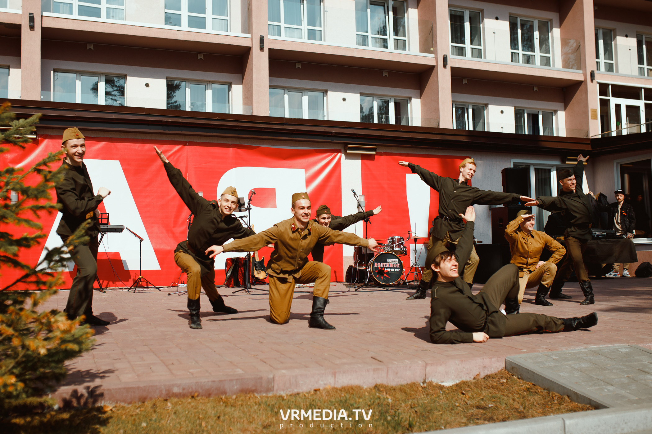 «День Победы» в эко-отеле «Лукоморье»