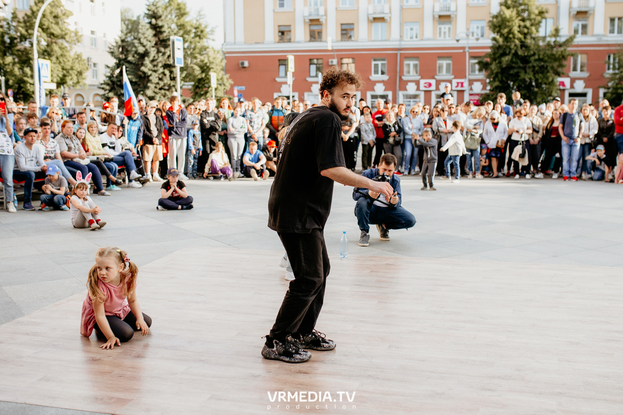 День города. День России