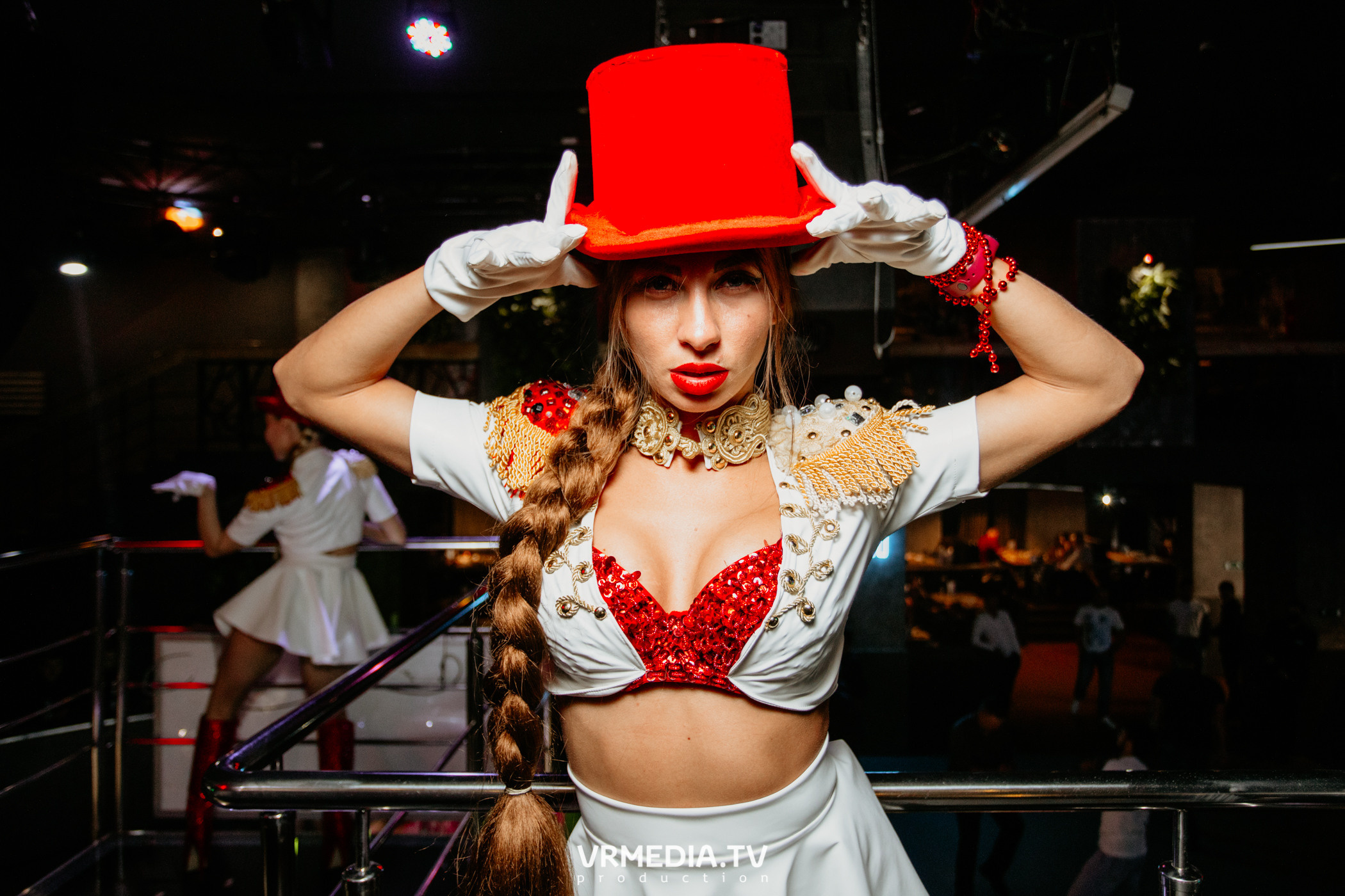 Выходные в баре «DOSKI»