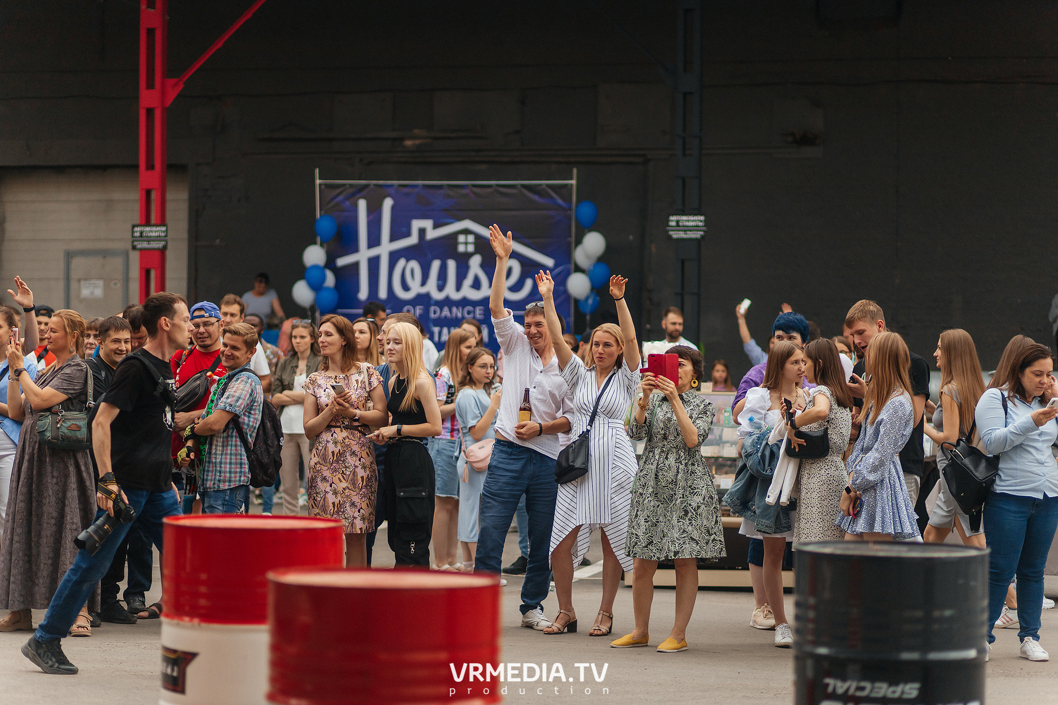 Открытие летнего сезона на арт-пространстве «Редакция»