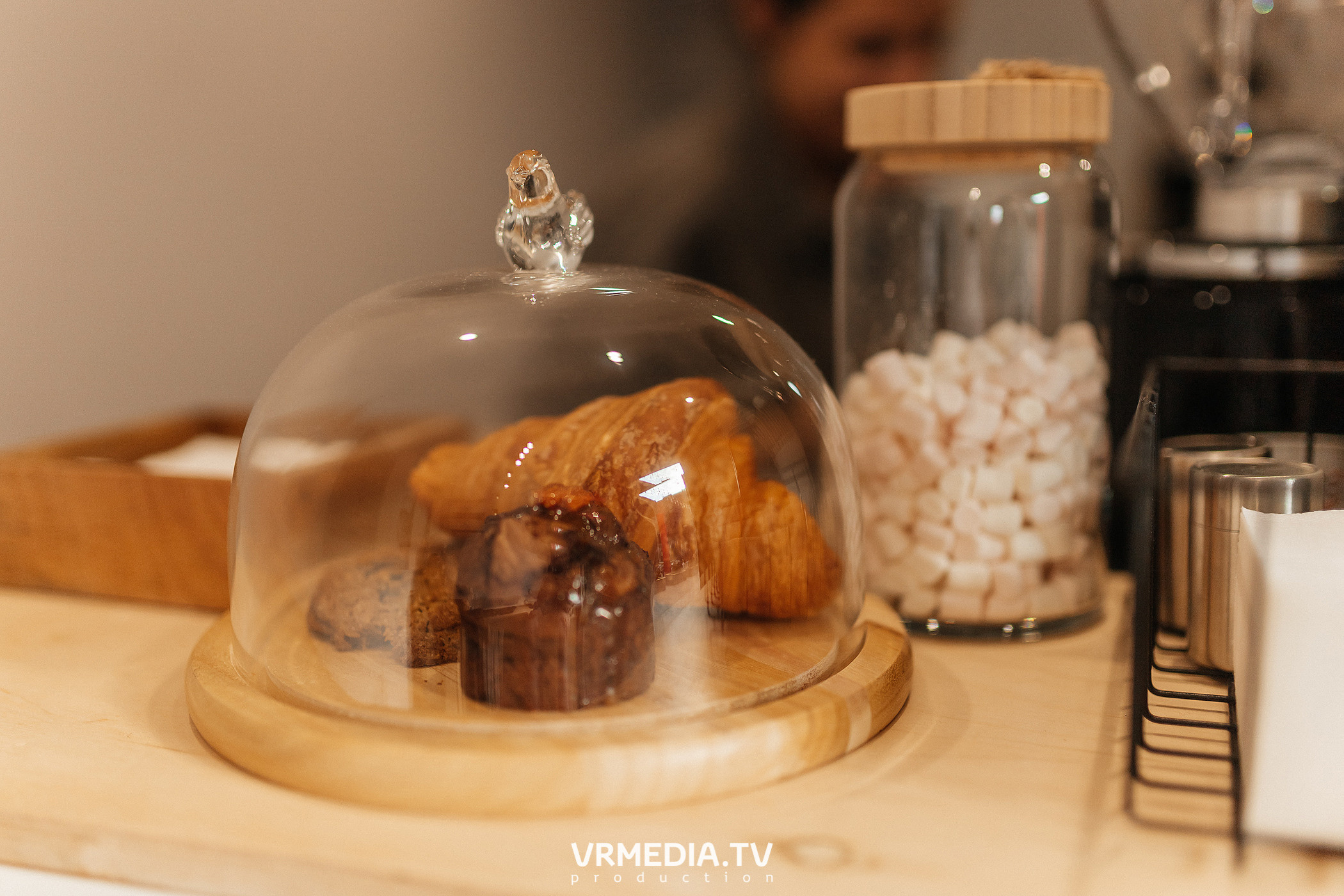 Открытие летнего сезона на арт-пространстве «Редакция»