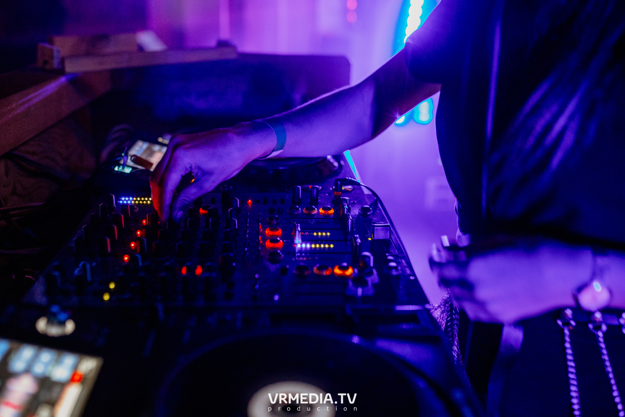 GESH HOUSE MUSIC в «Alpen Club»