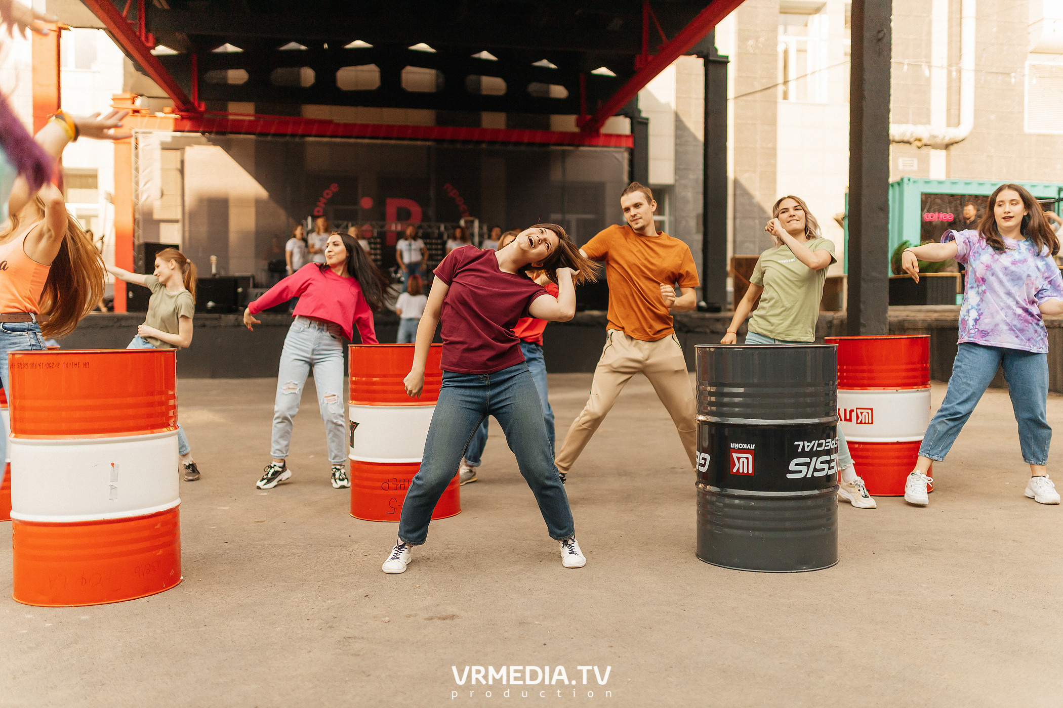 Открытие летнего сезона на арт-пространстве «Редакция»