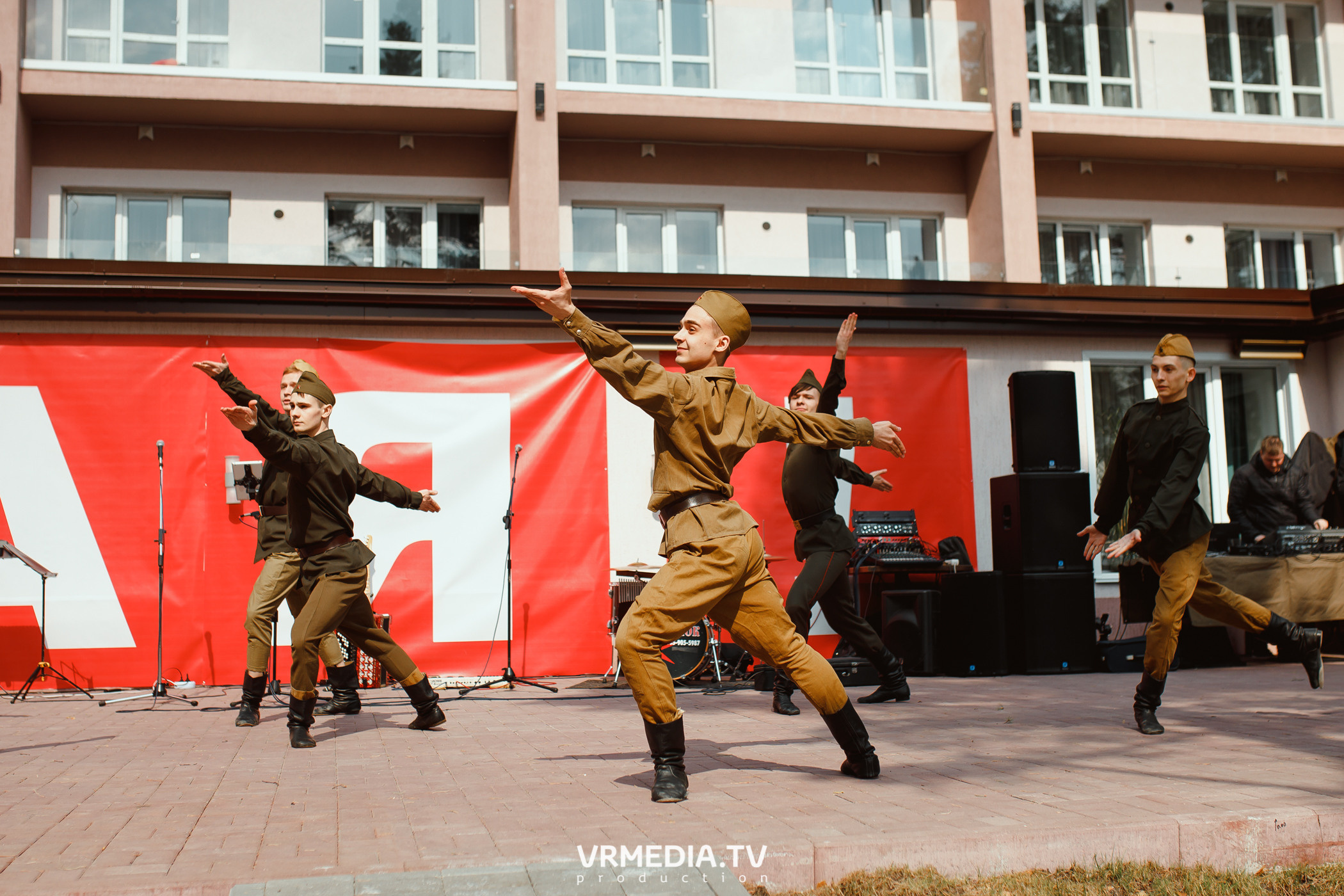 «День Победы» в эко-отеле «Лукоморье»