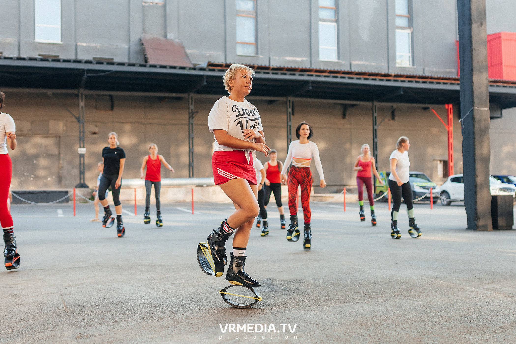 Тренировка «Kangoo jumps». Культурное пространство «Редакция»