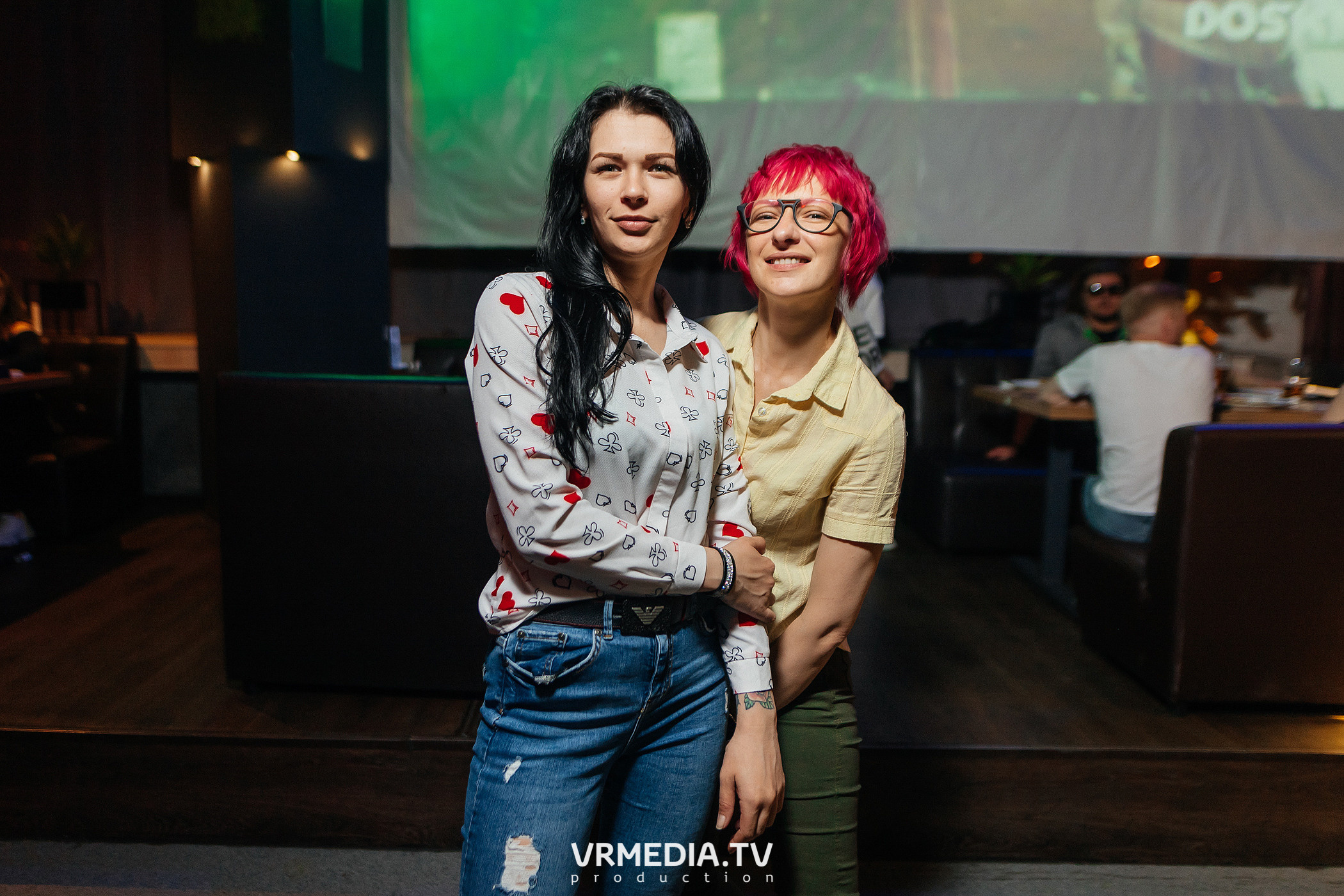 Выходные в баре «DOSKI»