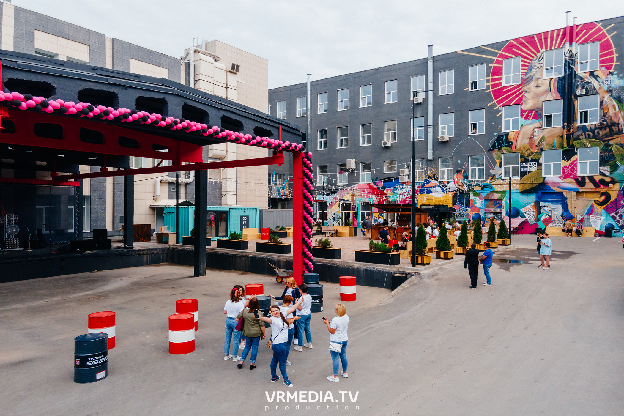 Открытие летнего сезона на арт-пространстве «Редакция»