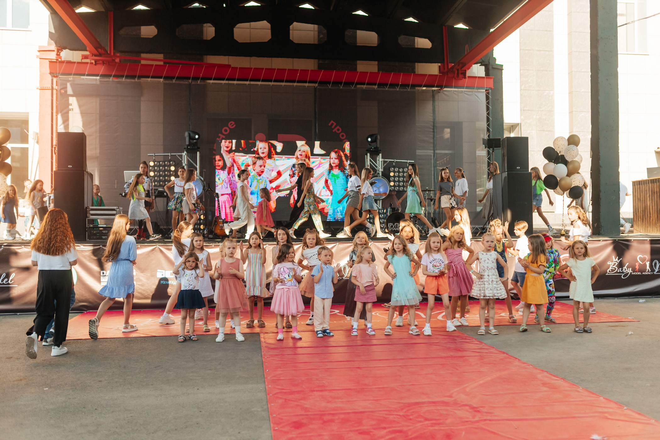 День рождения «Baby model». Культурное пространство «Редакция»