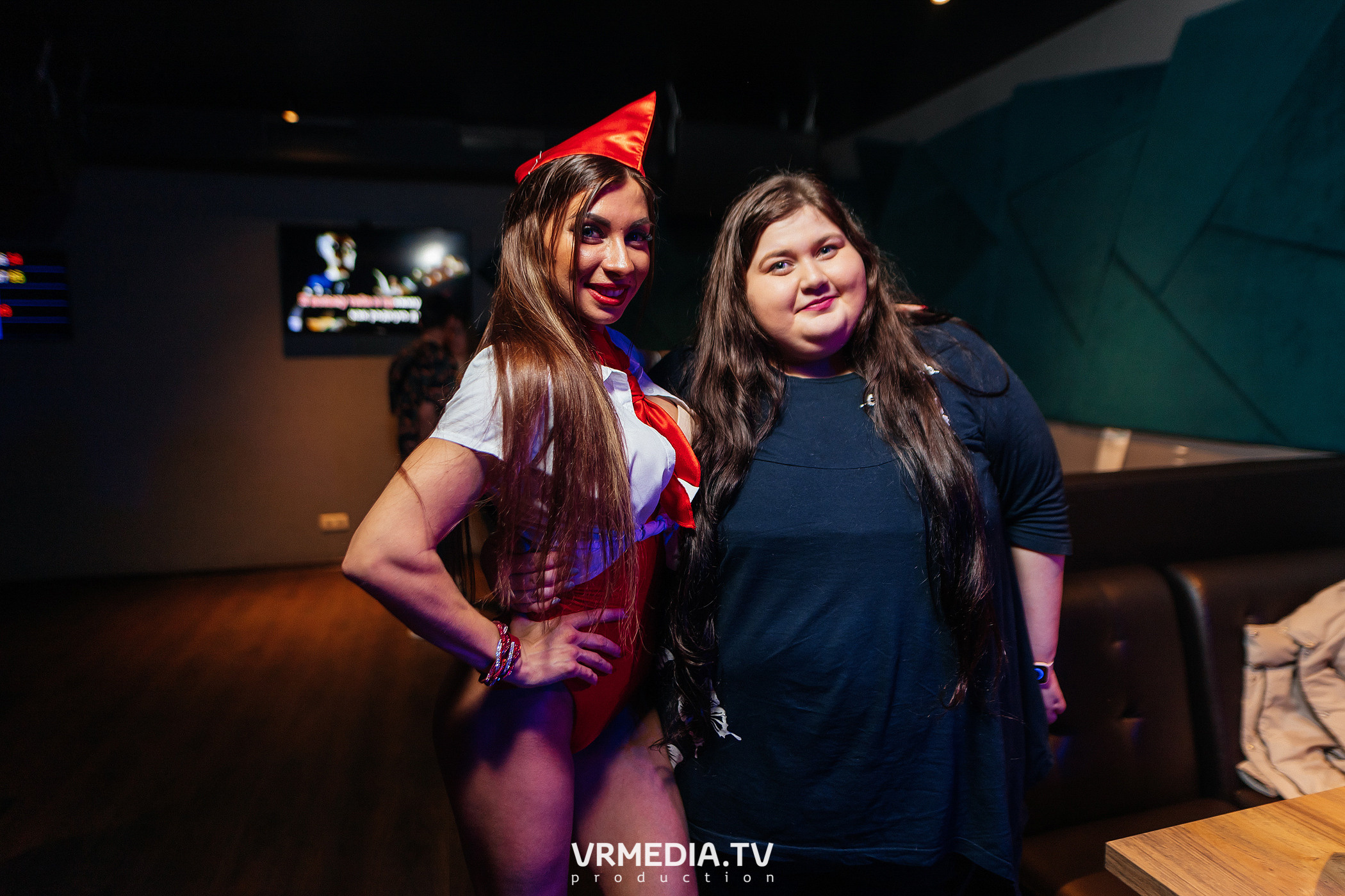 Выходные в баре «DOSKI»