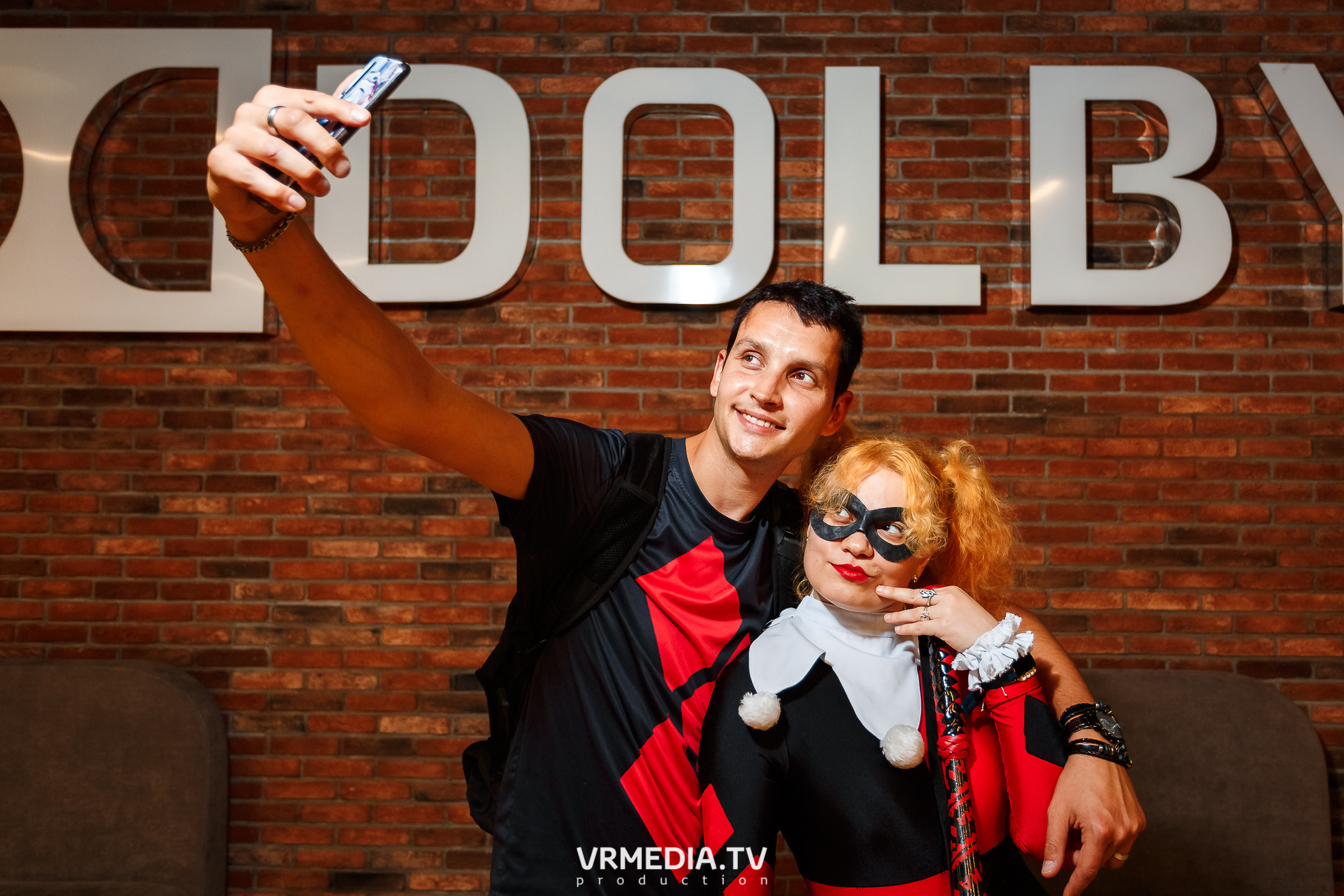 Starmax Cinema. Премьера фильма «Отряд Самоубийц»: Миссия навылет