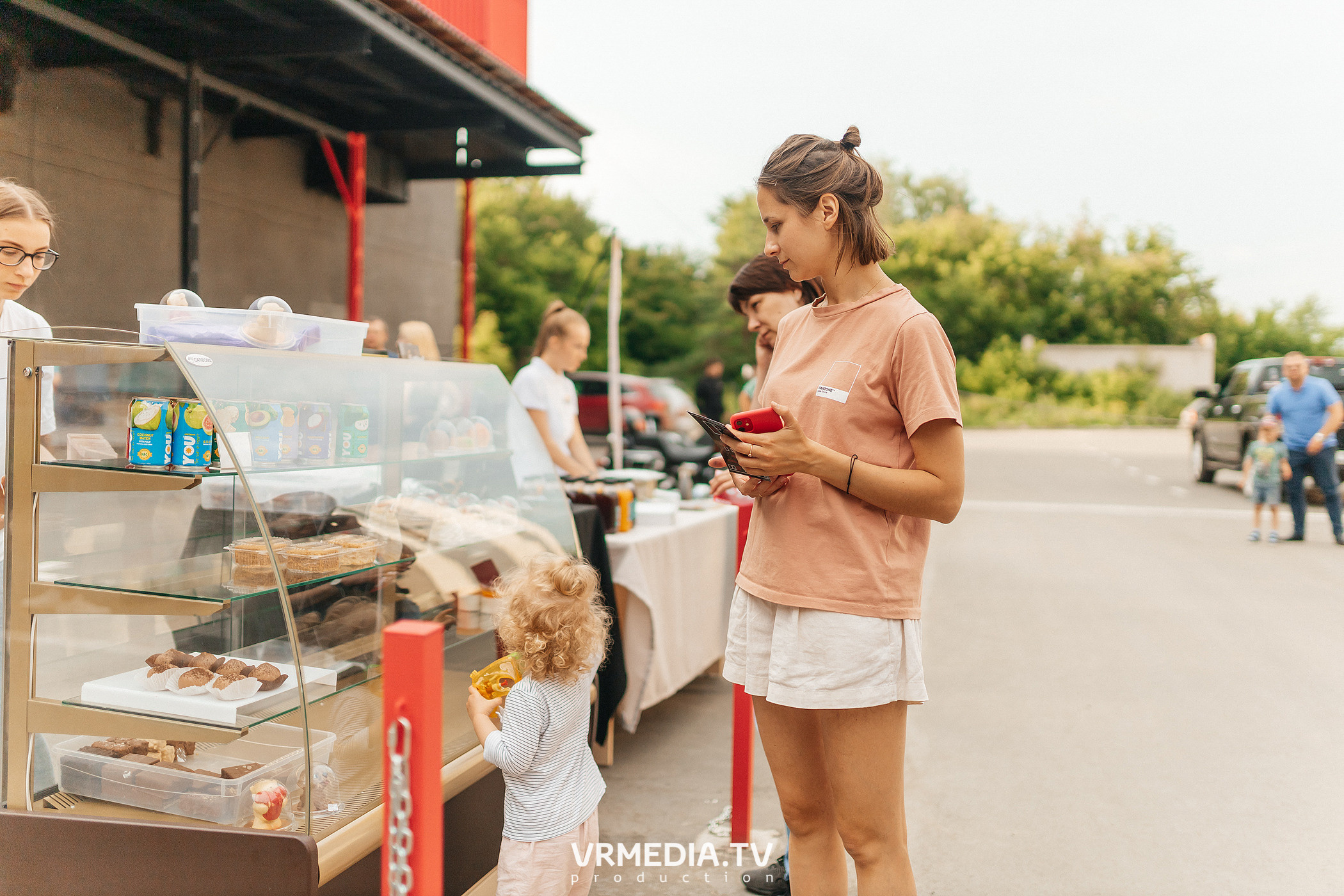 Открытие летнего сезона на арт-пространстве «Редакция»
