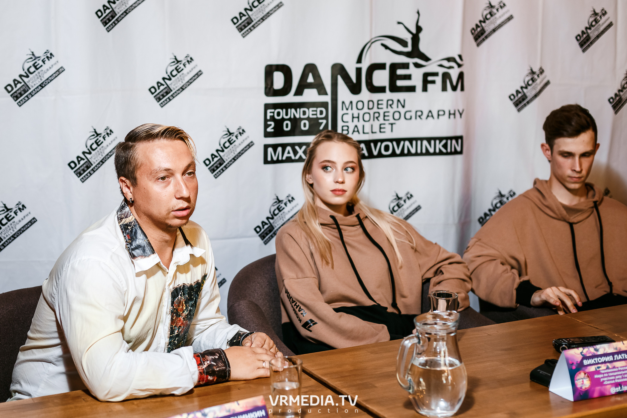 ПРЕСС-КОНФЕРЕНЦИЯ с участниками шоу 1 канала «Dance Революция» и руков