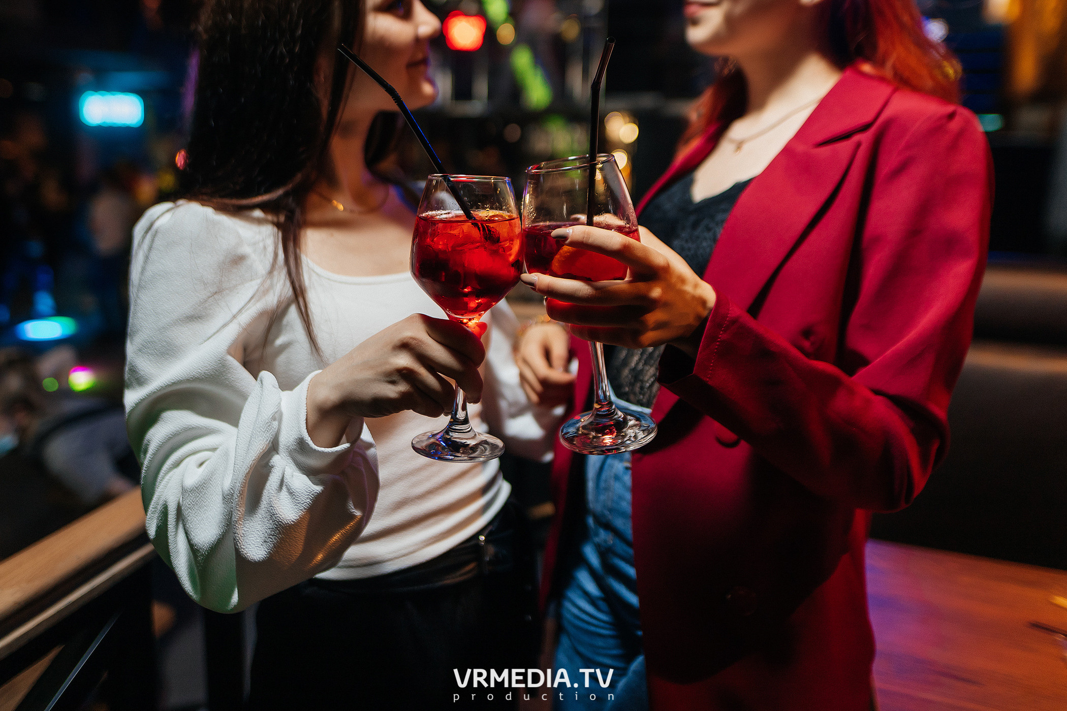 Выходные в баре «DOSKI»