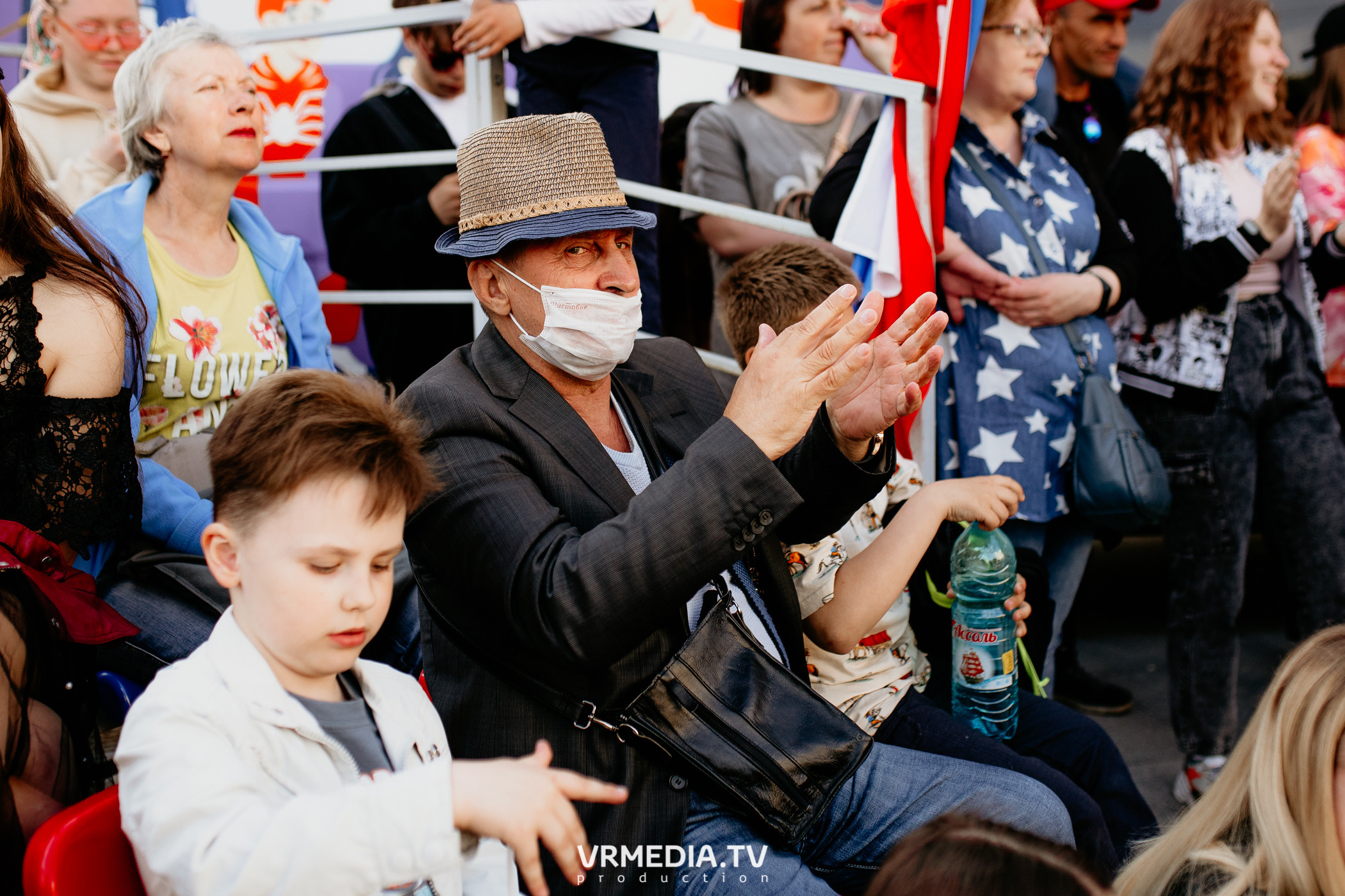 День города. День России