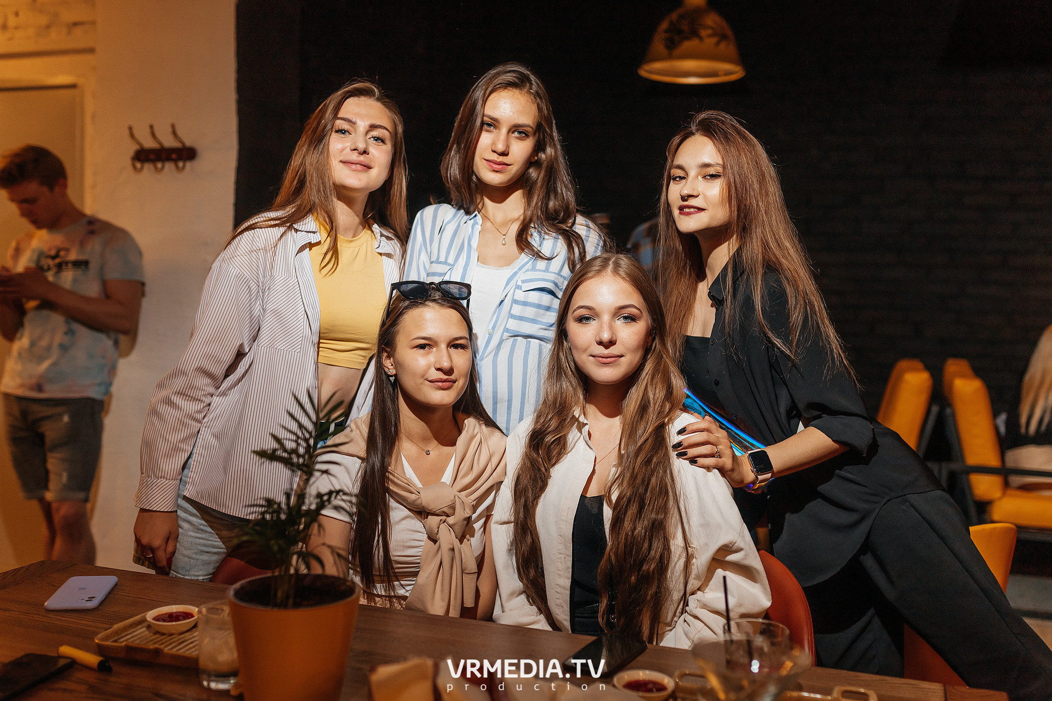 Открытие летнего сезона на арт-пространстве «Редакция»