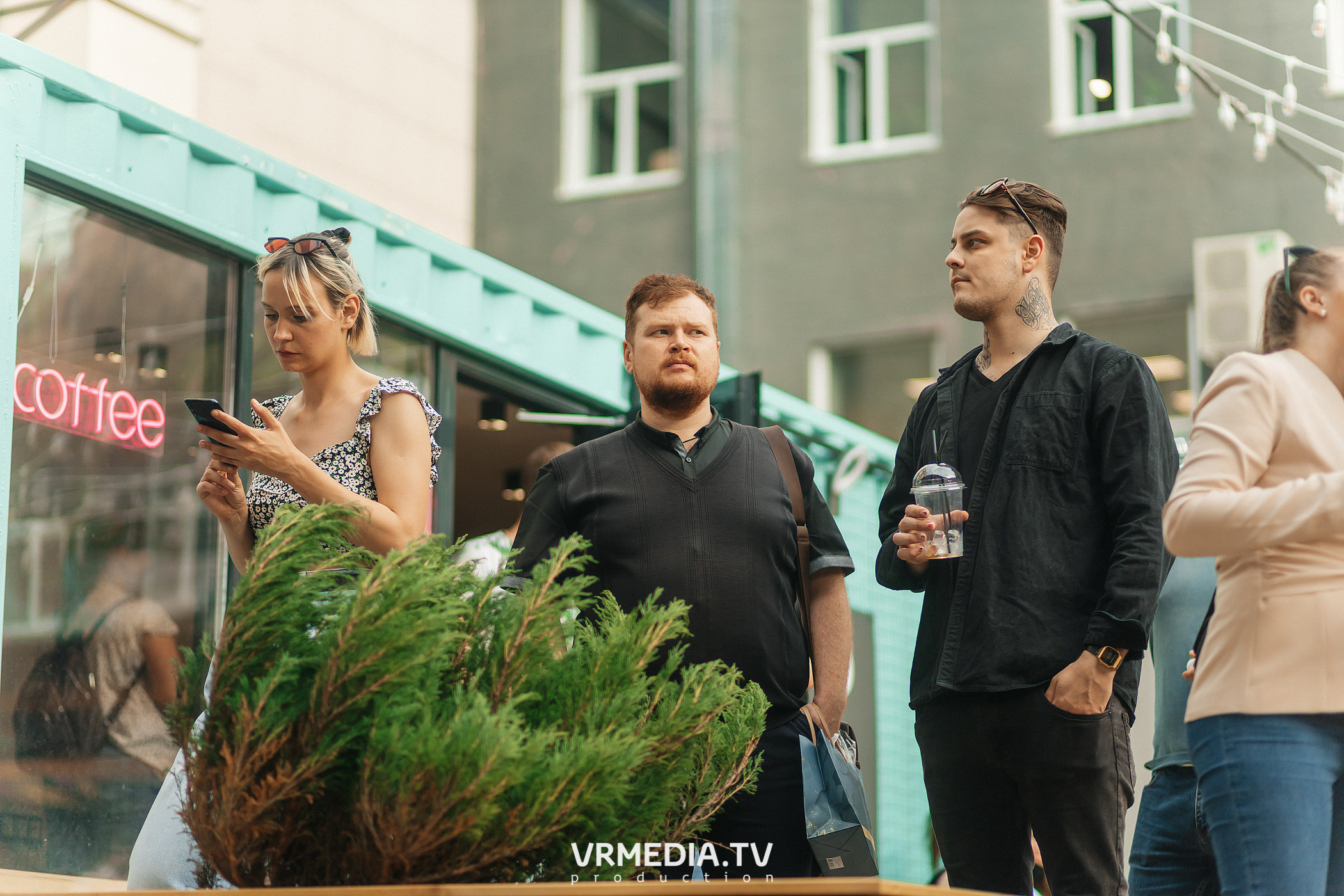 Открытие летнего сезона на арт-пространстве «Редакция»