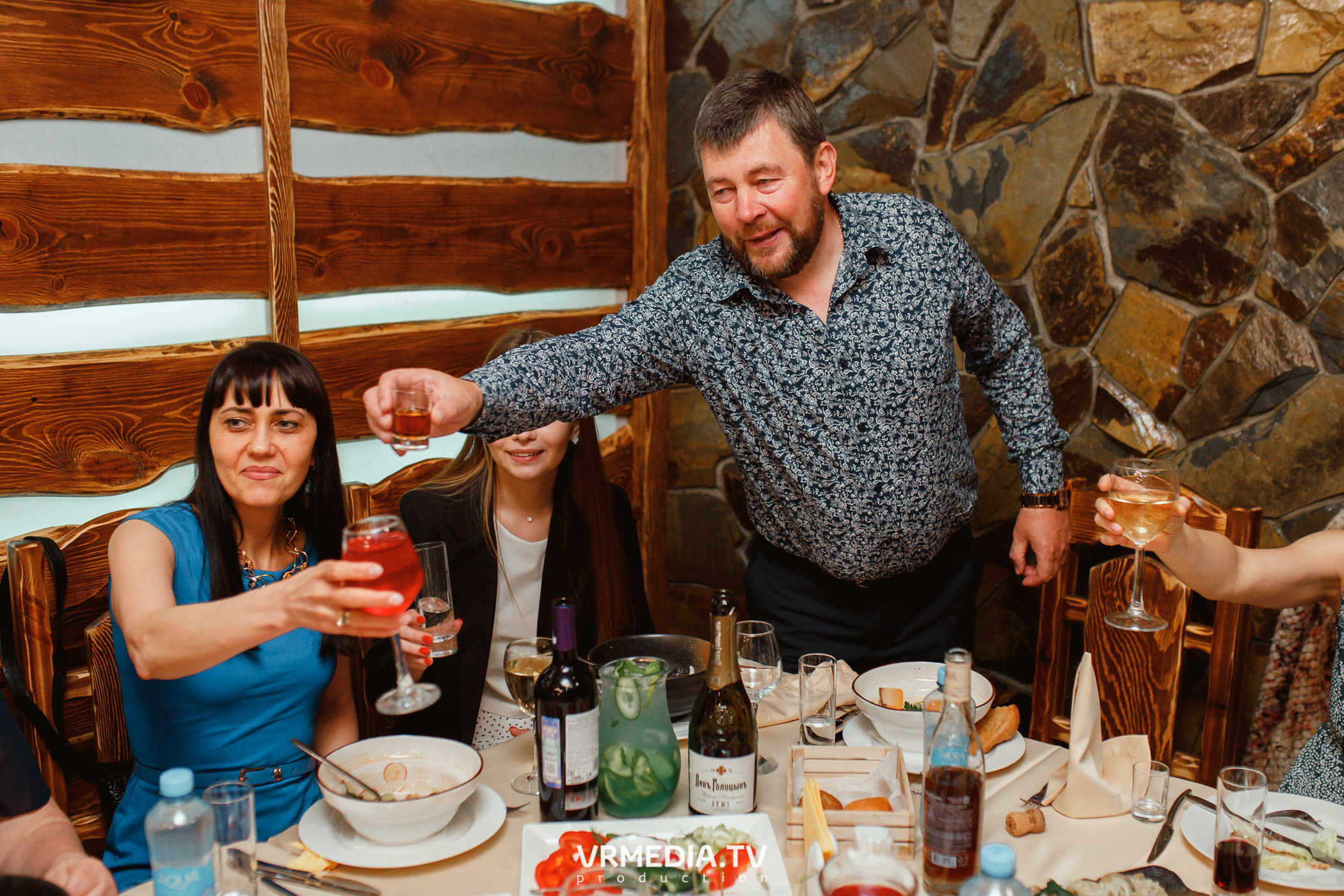 Выходные в ретро-баре «Пристань»