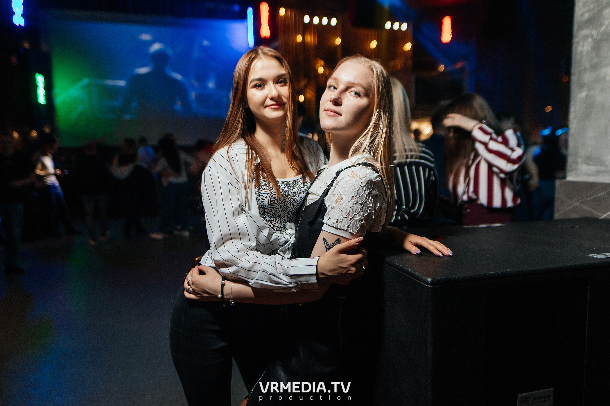 Выходные в баре «DOSKI»