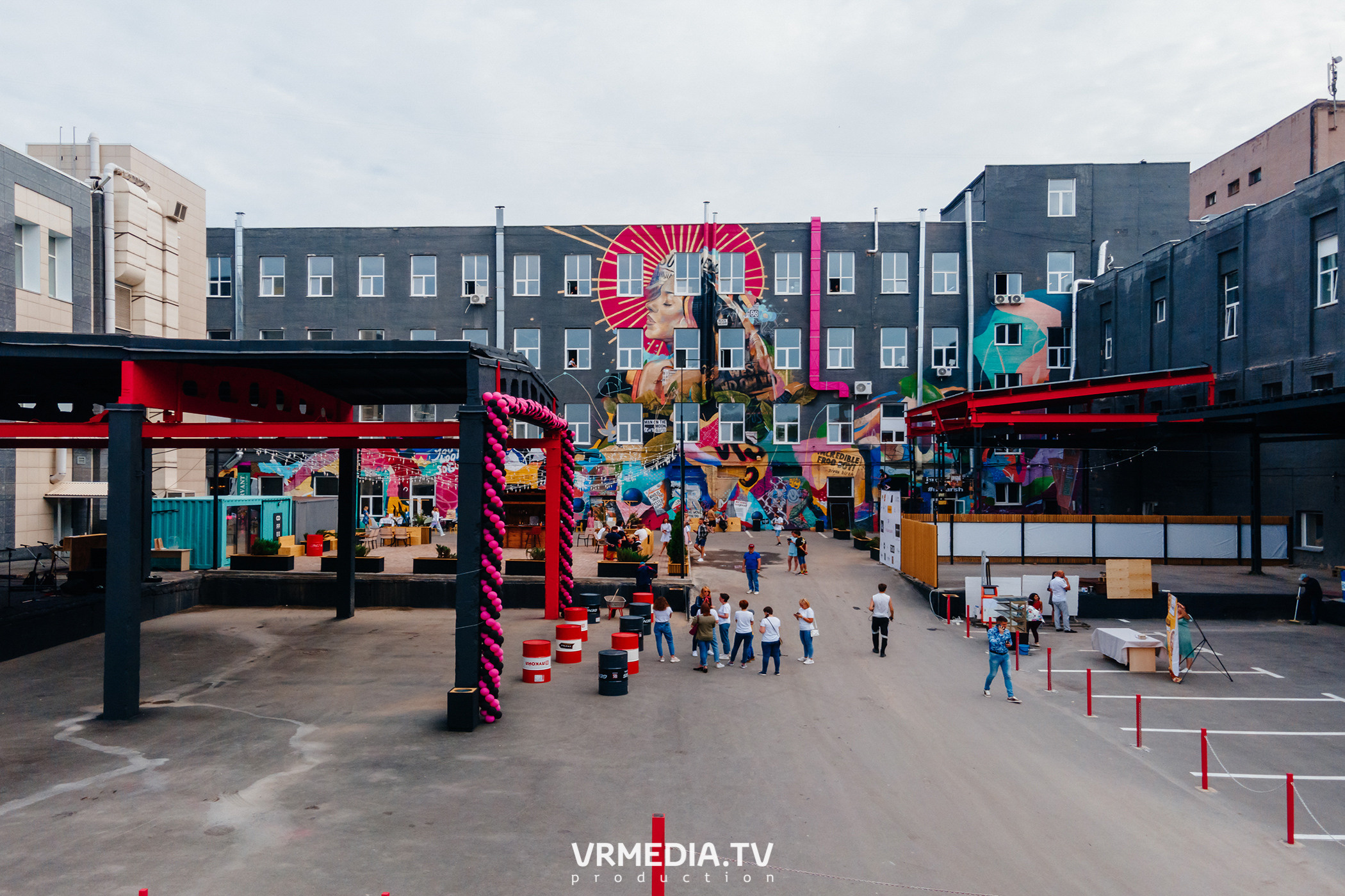 Открытие летнего сезона на арт-пространстве «Редакция»