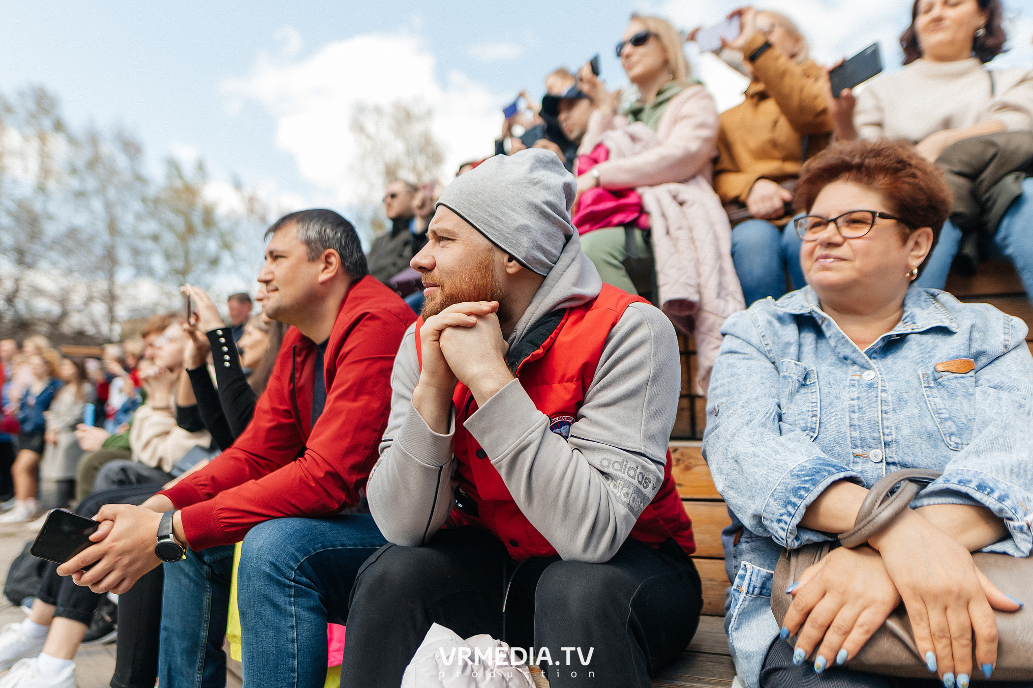 Флэшмоб студии-школы Аллы Духовой «Todes» Кемерово в честь дня Великой