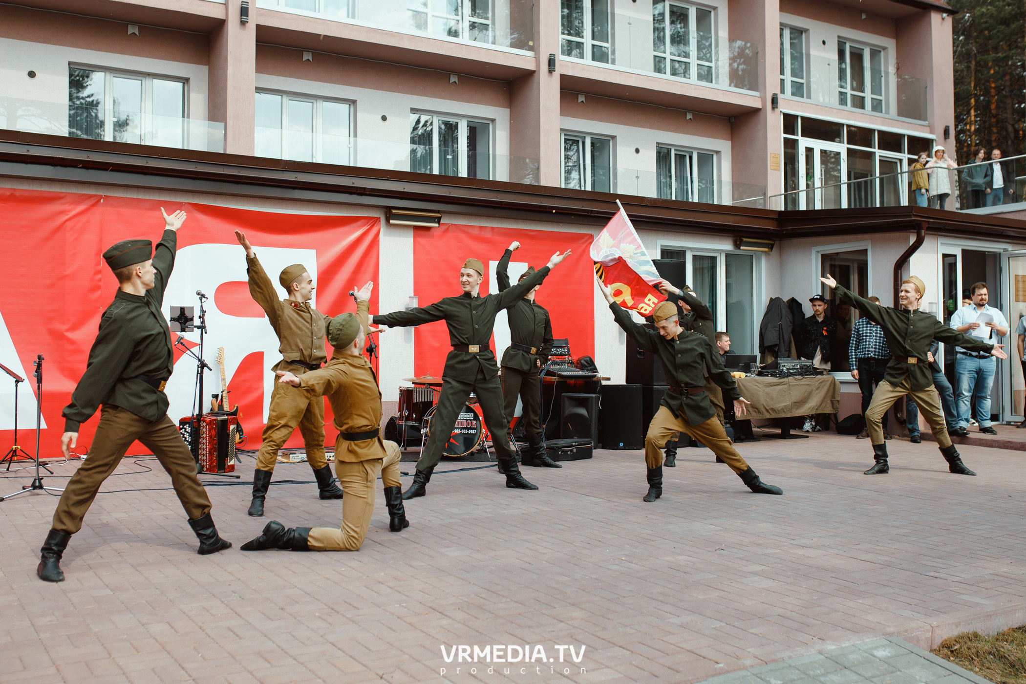 «День Победы» в эко-отеле «Лукоморье»