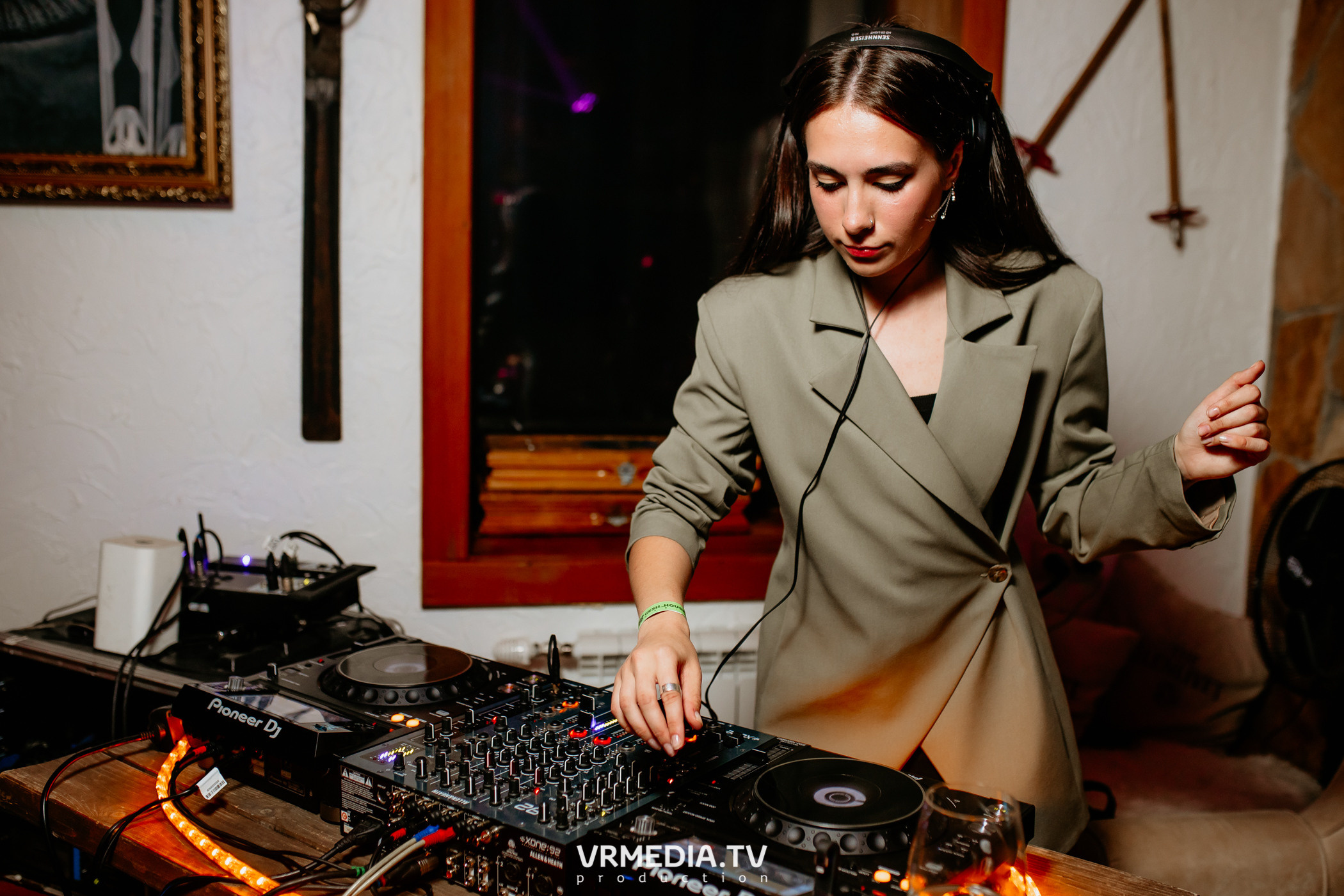 GESH HOUSE MUSIC в «Alpen Club»