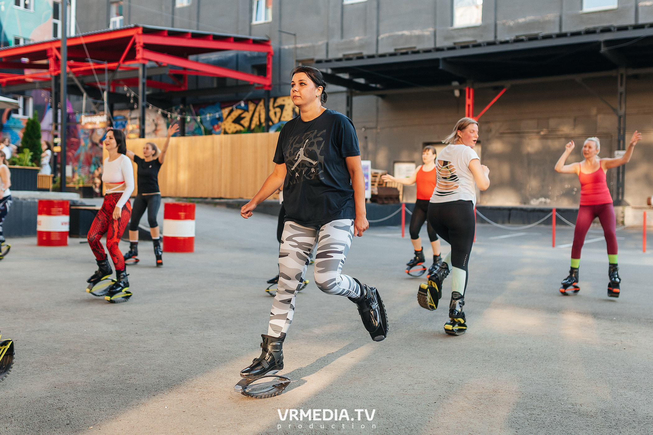 Тренировка «Kangoo jumps». Культурное пространство «Редакция»