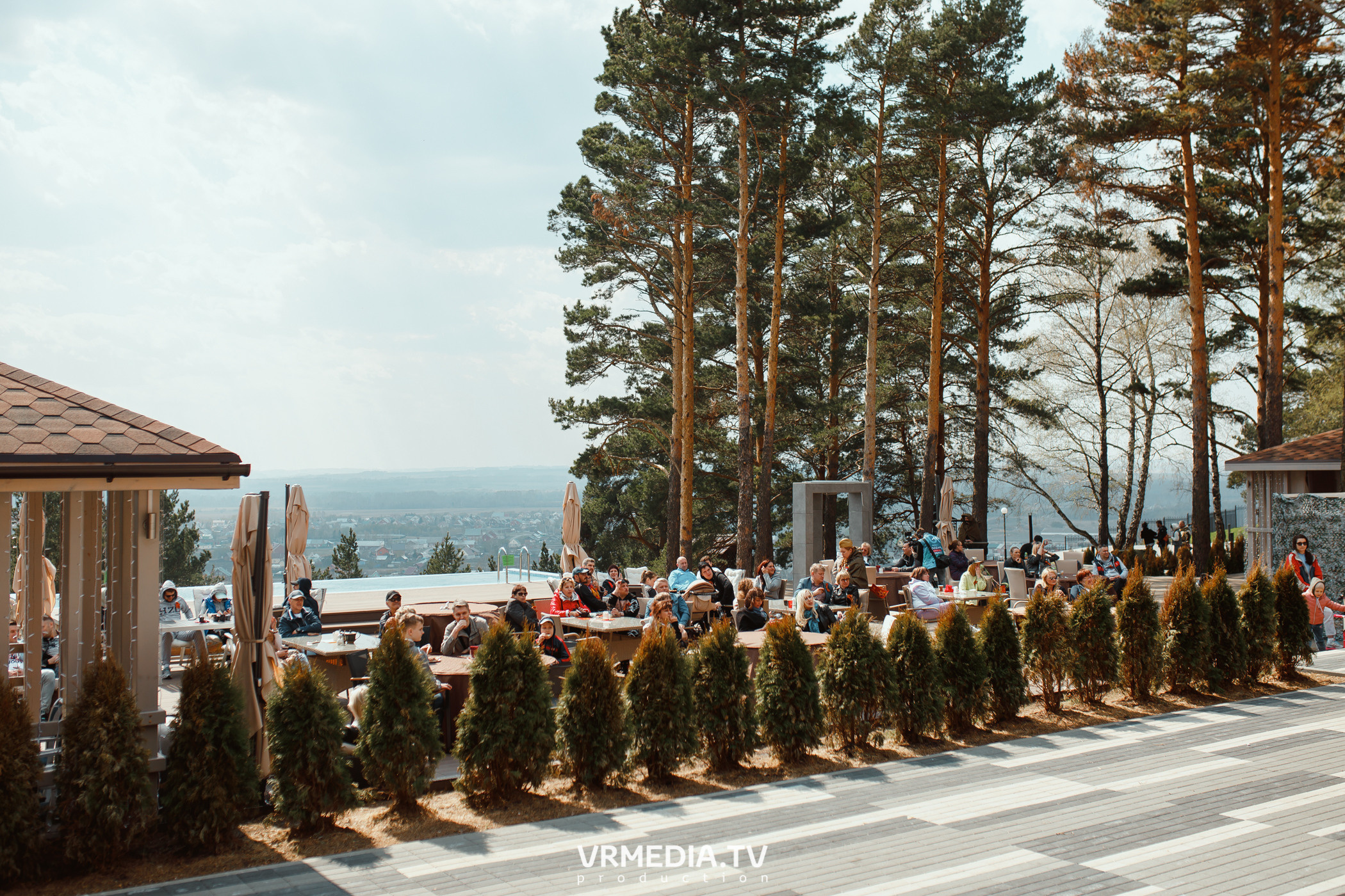 «День Победы» в эко-отеле «Лукоморье»