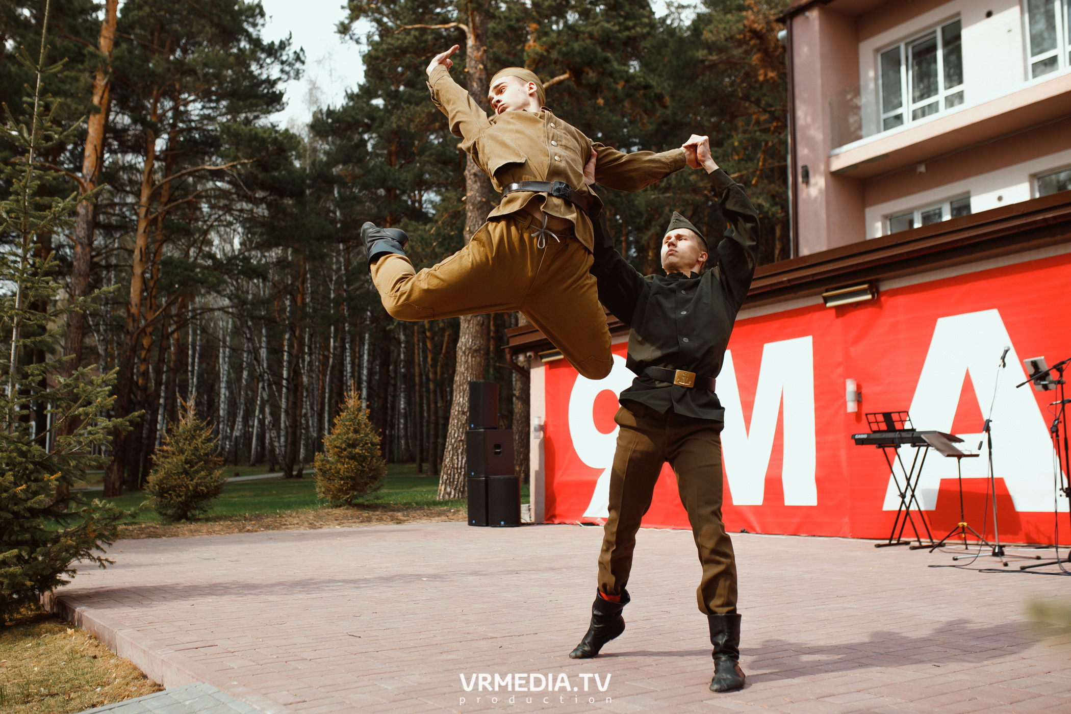 «День Победы» в эко-отеле «Лукоморье»