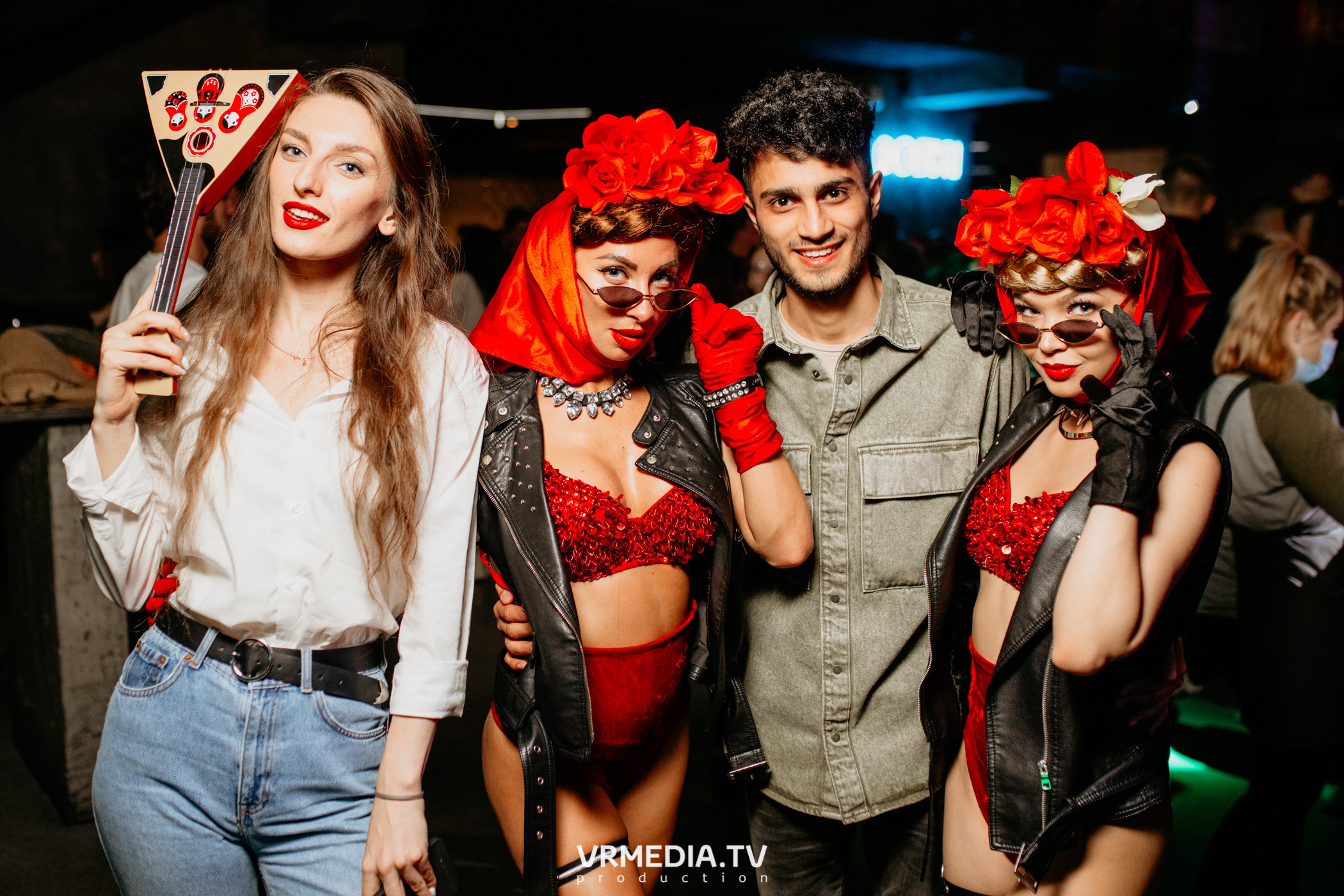 Выходные в баре «DOSKI»